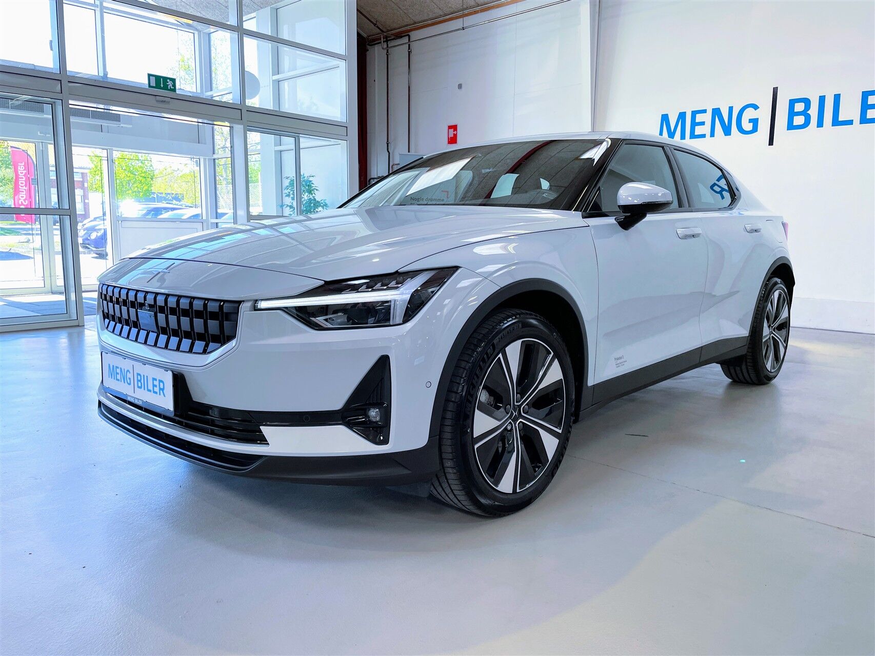 Billede af Polestar 2 EL Long range Single motor Plus 231HK 5d Aut.