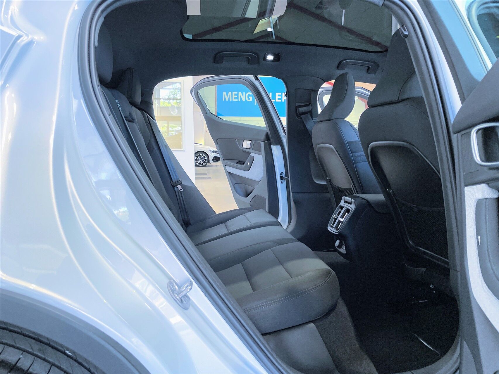 Billede af Polestar 2 EL Long range Single motor Plus 231HK 5d Aut.