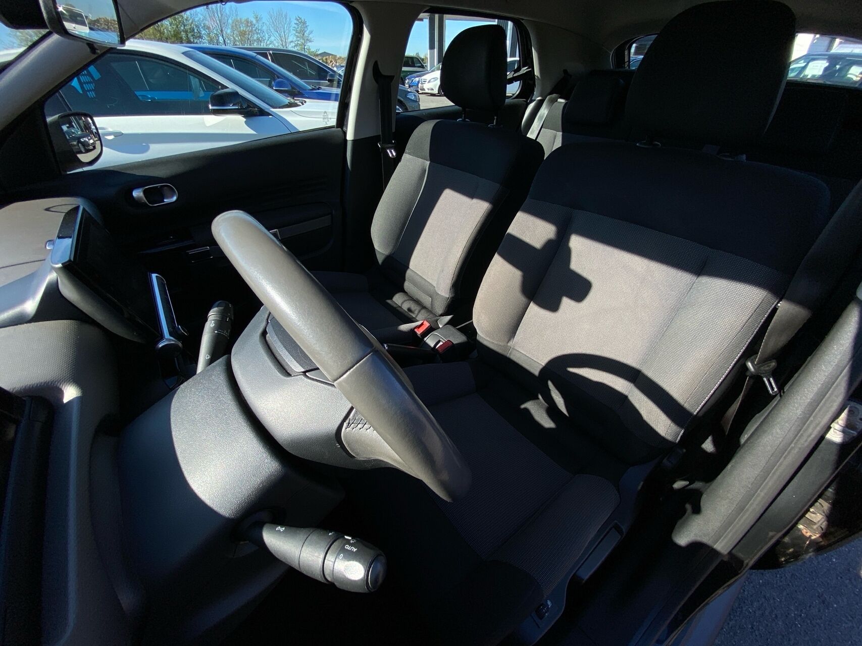 Billede af Citroën C4 Cactus 1,6 Blue HDi Feel Complet start/stop 100HK 5d