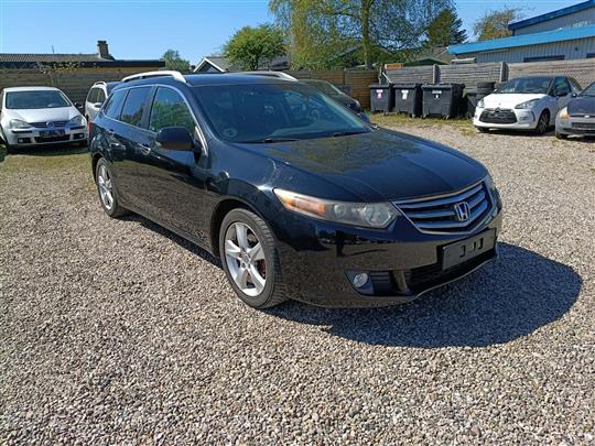 Honda Accord 2,2 i-DTEC DPF Executive 150HK 6g