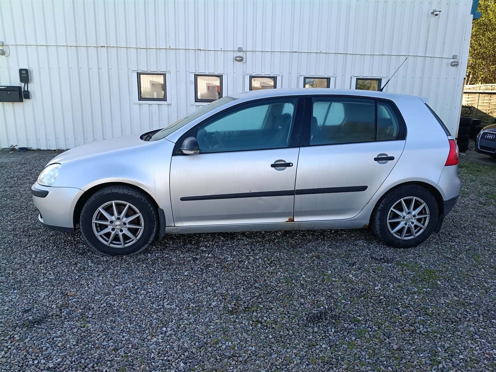 Billede af VW Golf 1,9 TDI Trendline 105HK 5d 6g