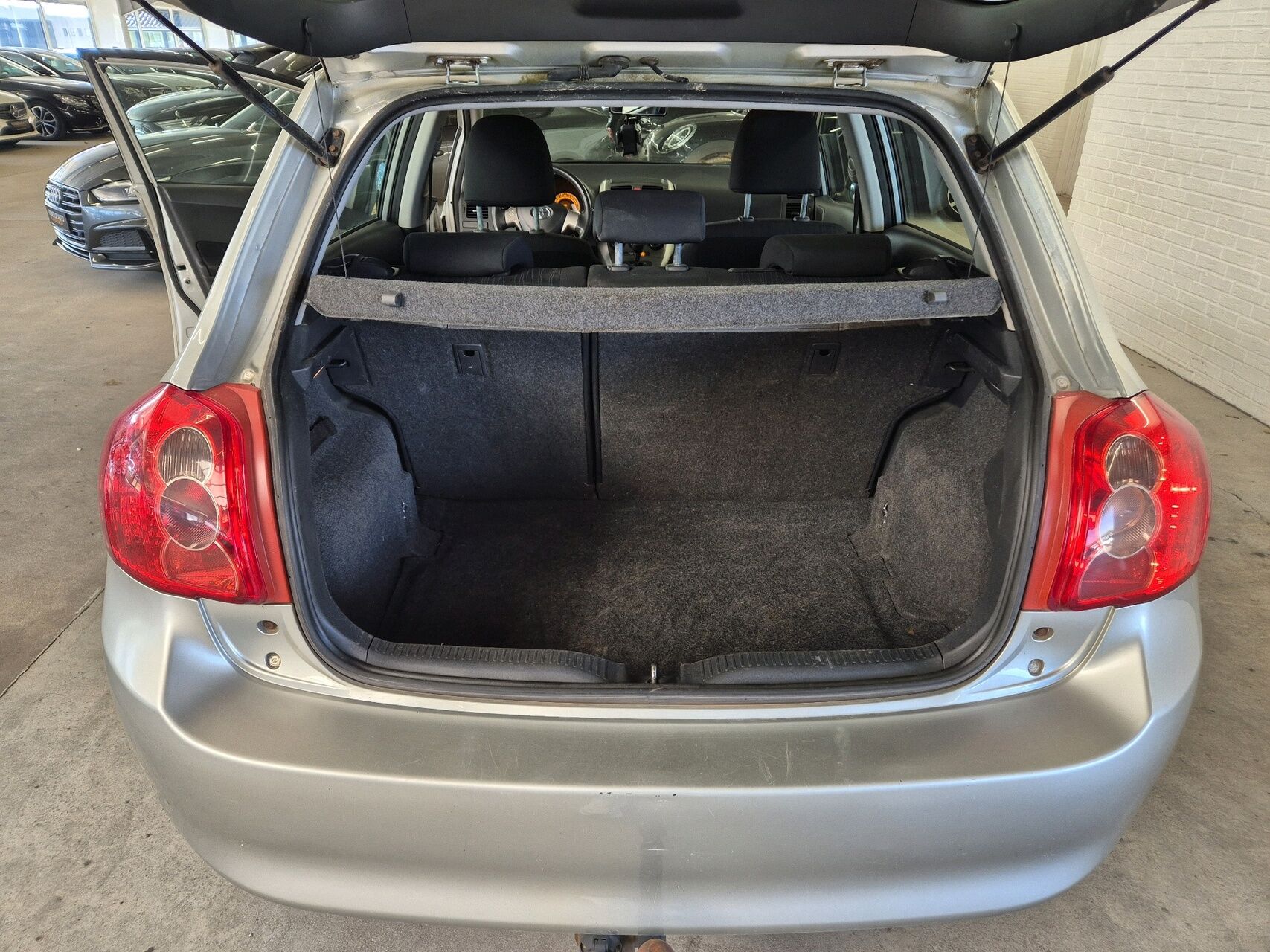 Billede af Toyota Auris 1,6 VVT-I Linea Luna 124HK 5d Aut.