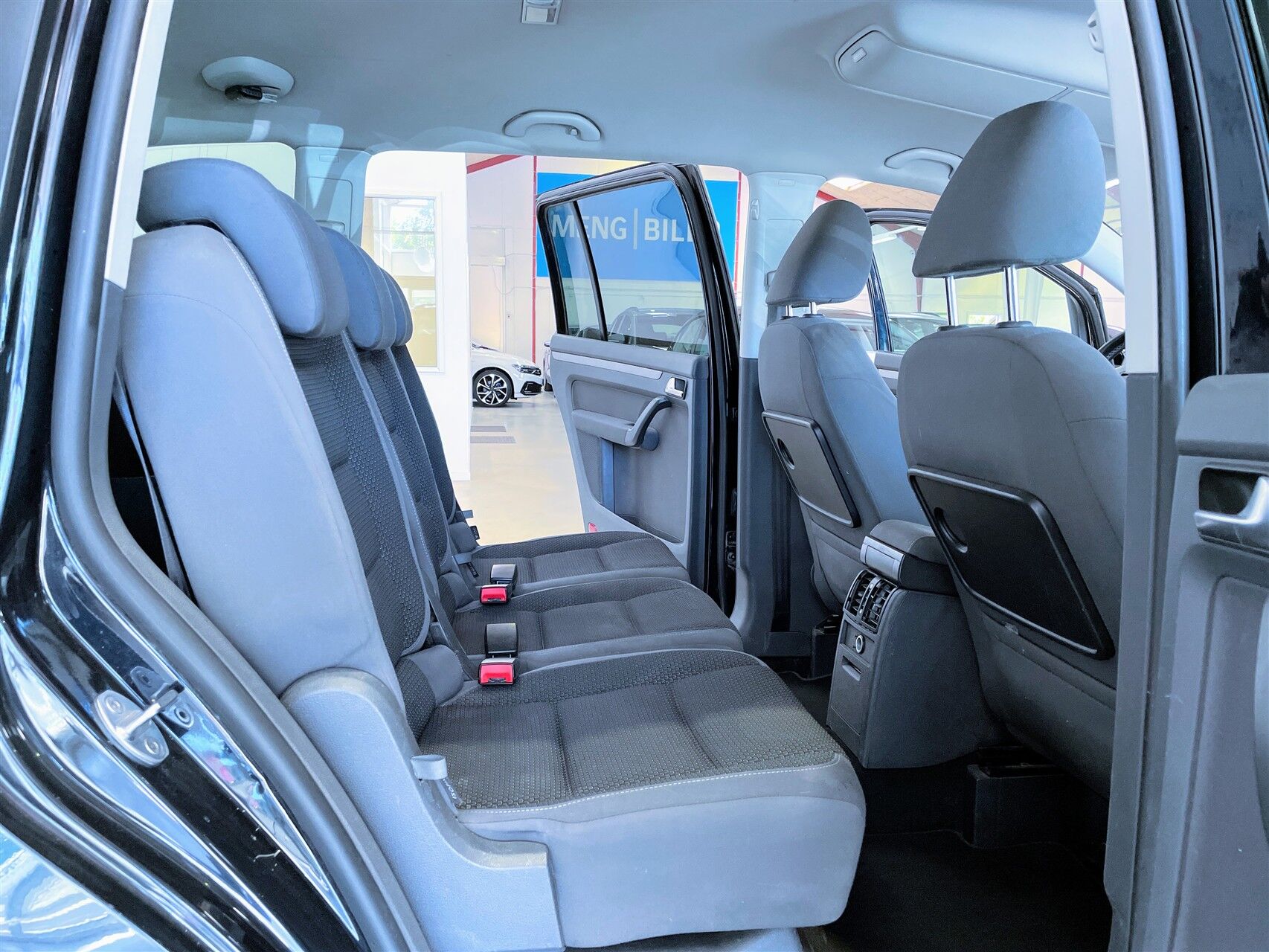 Billede af VW Touran 1,6 BlueMotion TDI Trendline 7 Pers. 105HK Man. 