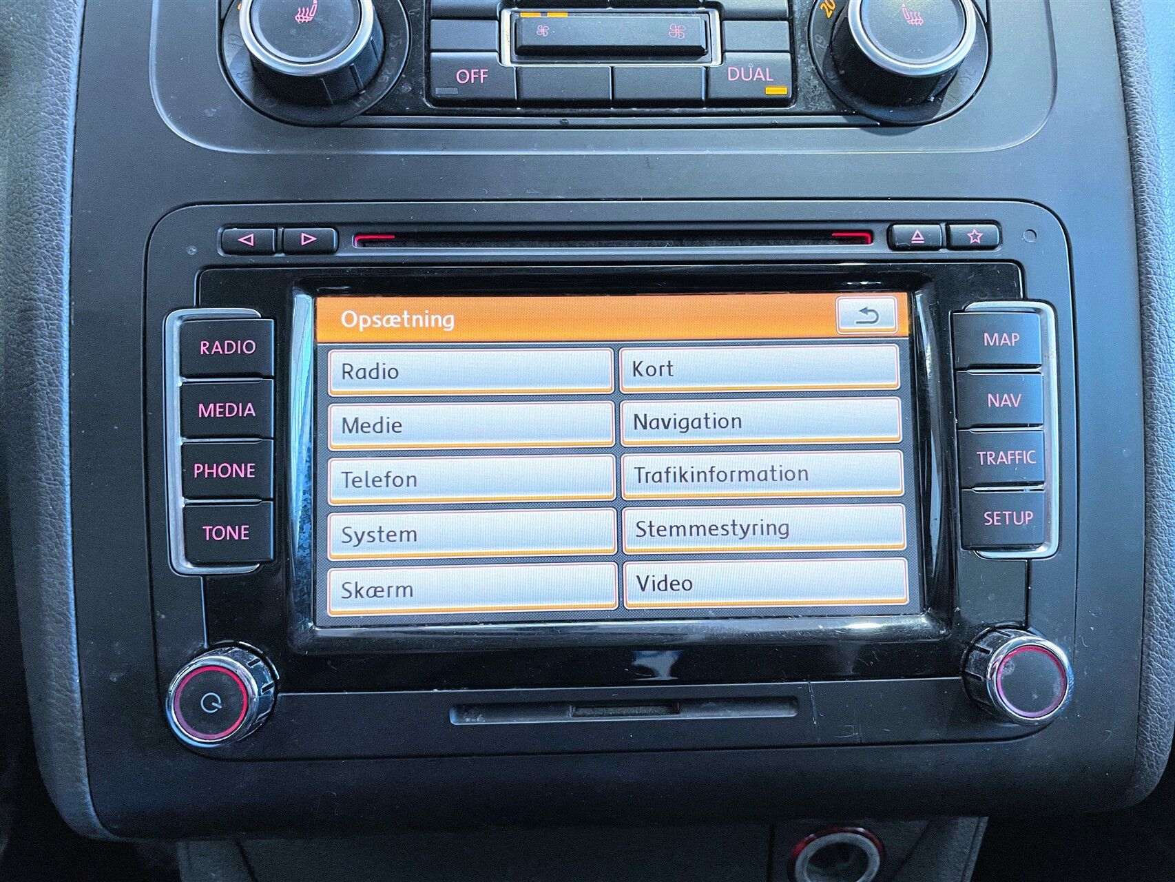 Billede af VW Touran 1,6 BlueMotion TDI Trendline 7 Pers. 105HK Man. 