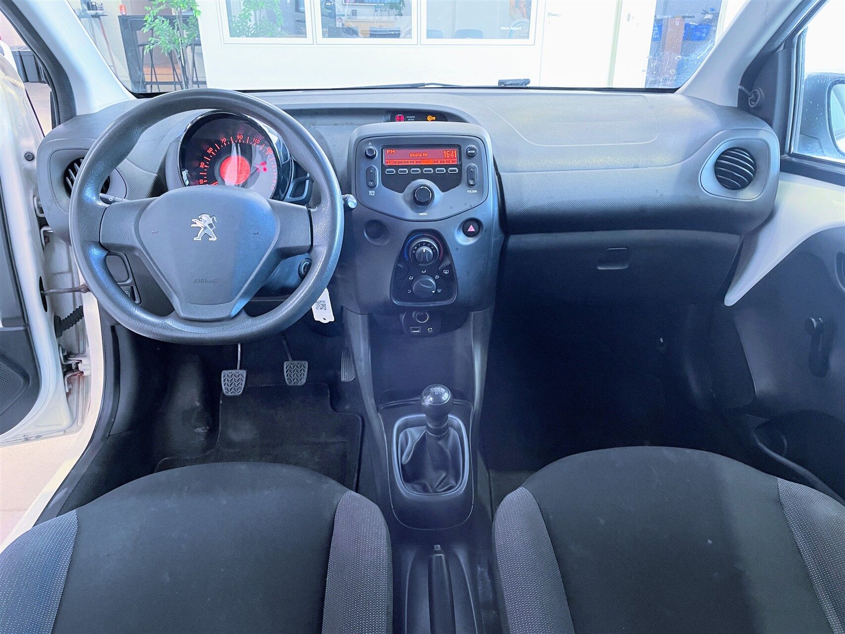 Billede af Peugeot 108 1,0 e-Vti Access 69HK 5d