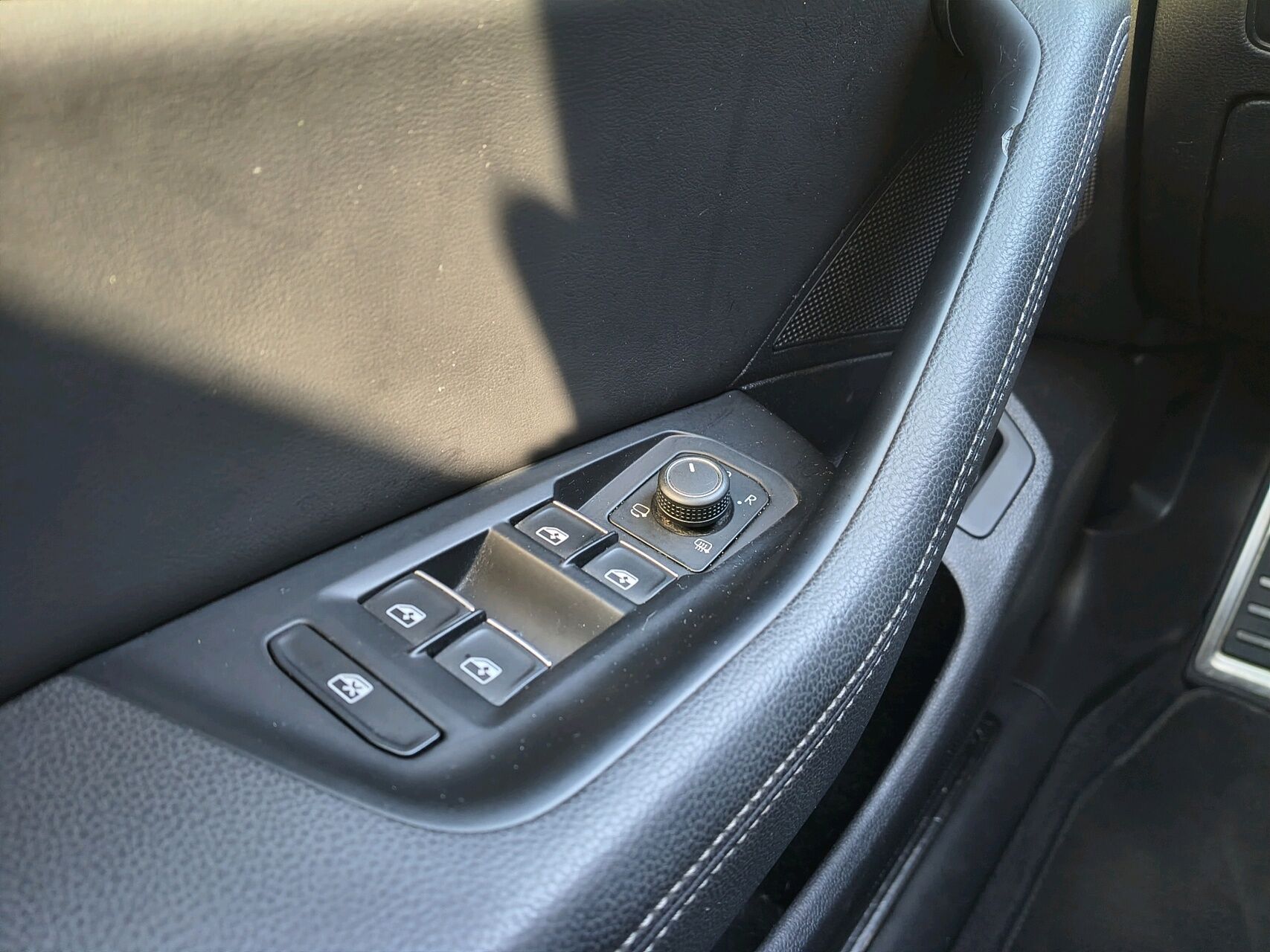 Billede af VW Passat 2,0 TDI BMT Highline DSG 150HK 6g Aut.