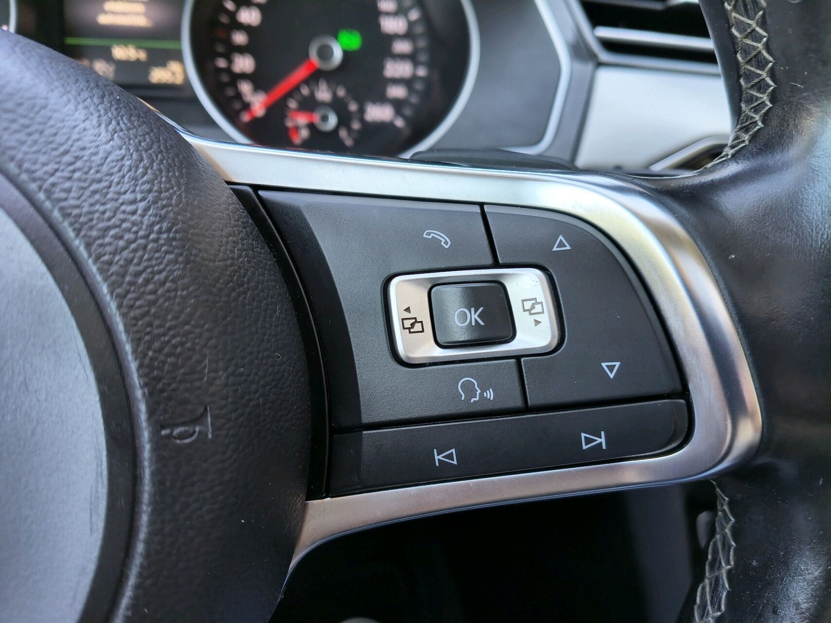Billede af VW Passat 2,0 TDI BMT Highline DSG 150HK 6g Aut.