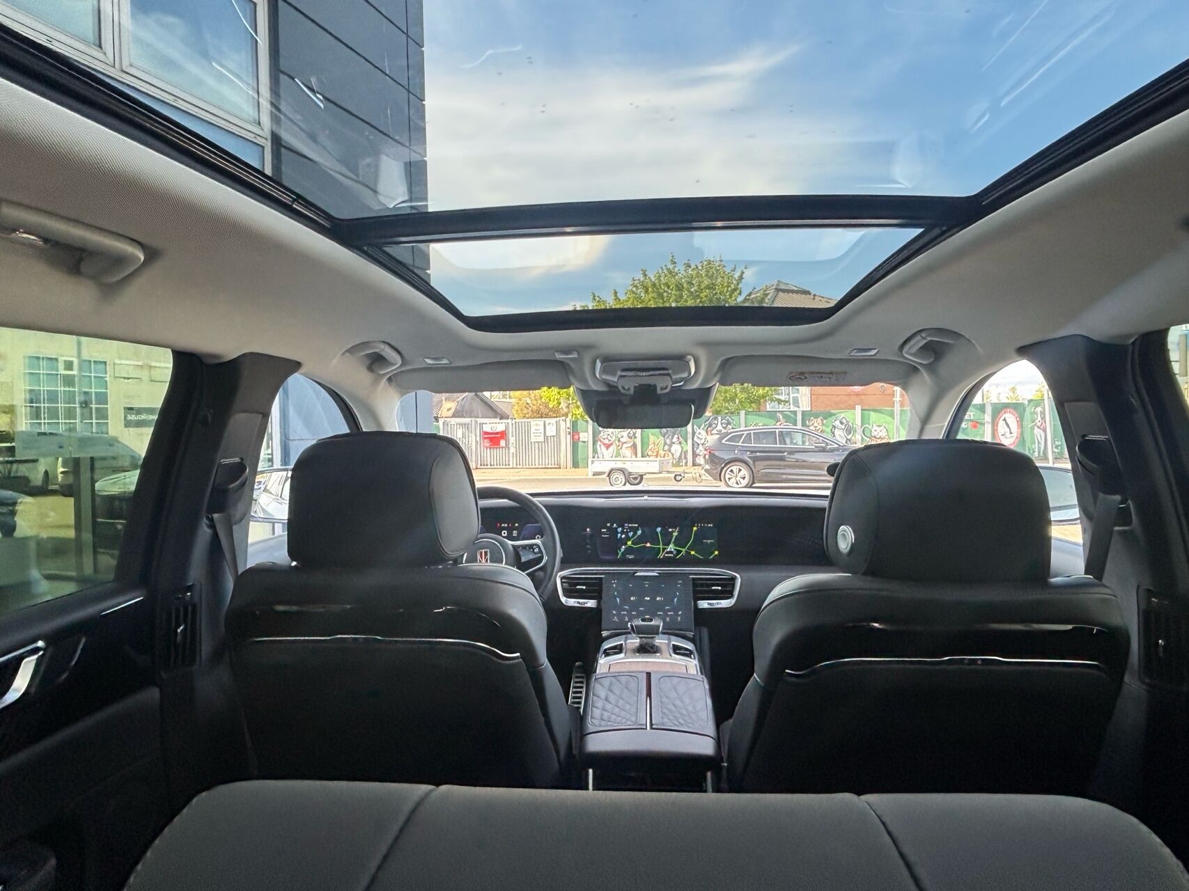 Billede af Hongqi E-HS9 EL Premium 4x4 551HK 5d Aut.