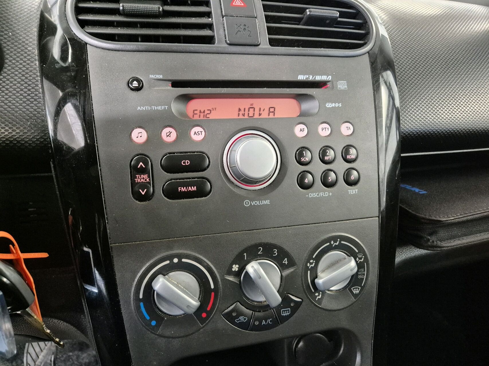 Billede af Suzuki Splash 1,0 12V Kick A/C 68HK 5d