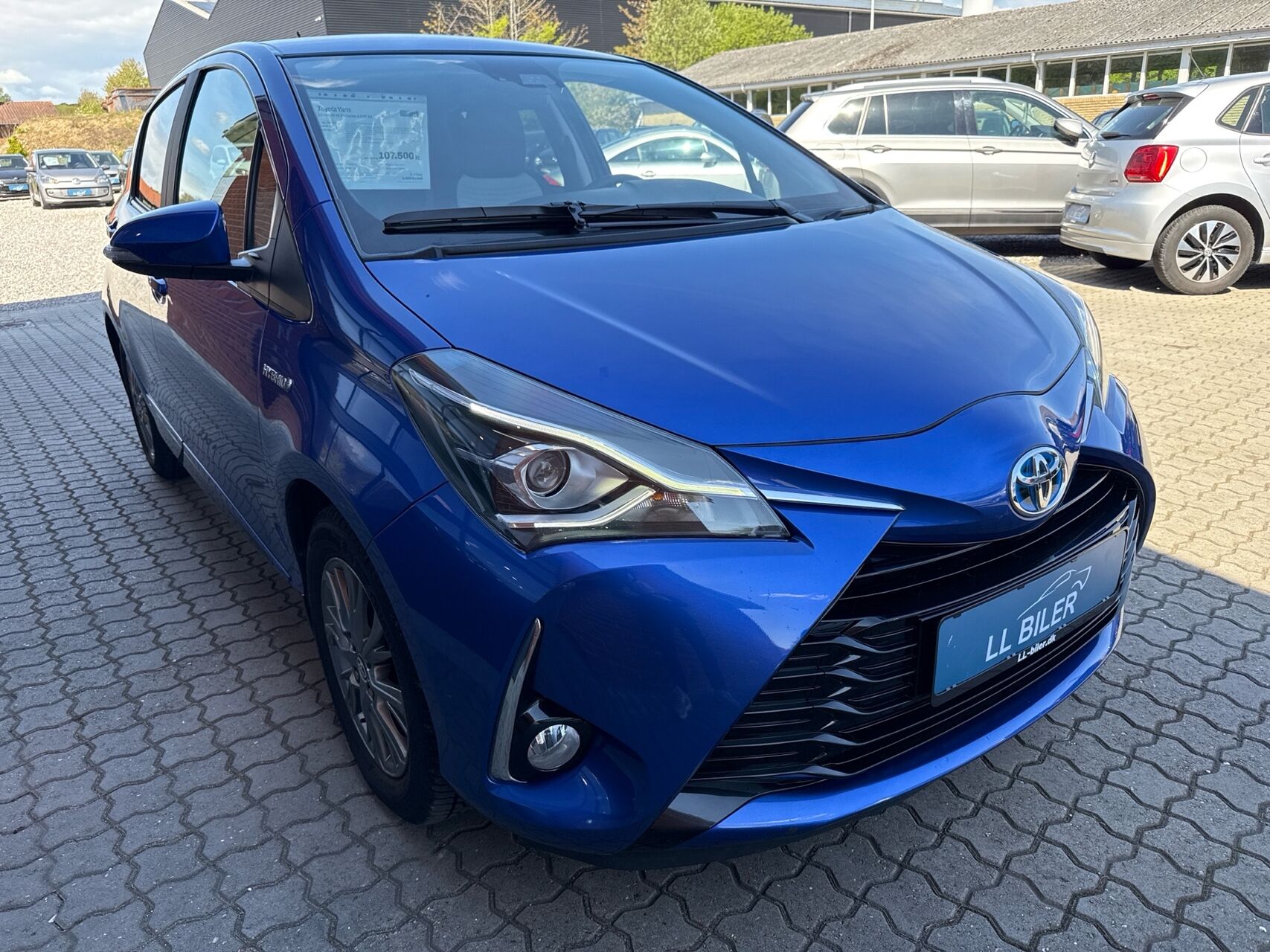 Billede af Toyota Yaris 1,5 Hybrid H2 Exclusive E-CVT 100HK 5d Trinl. Gear