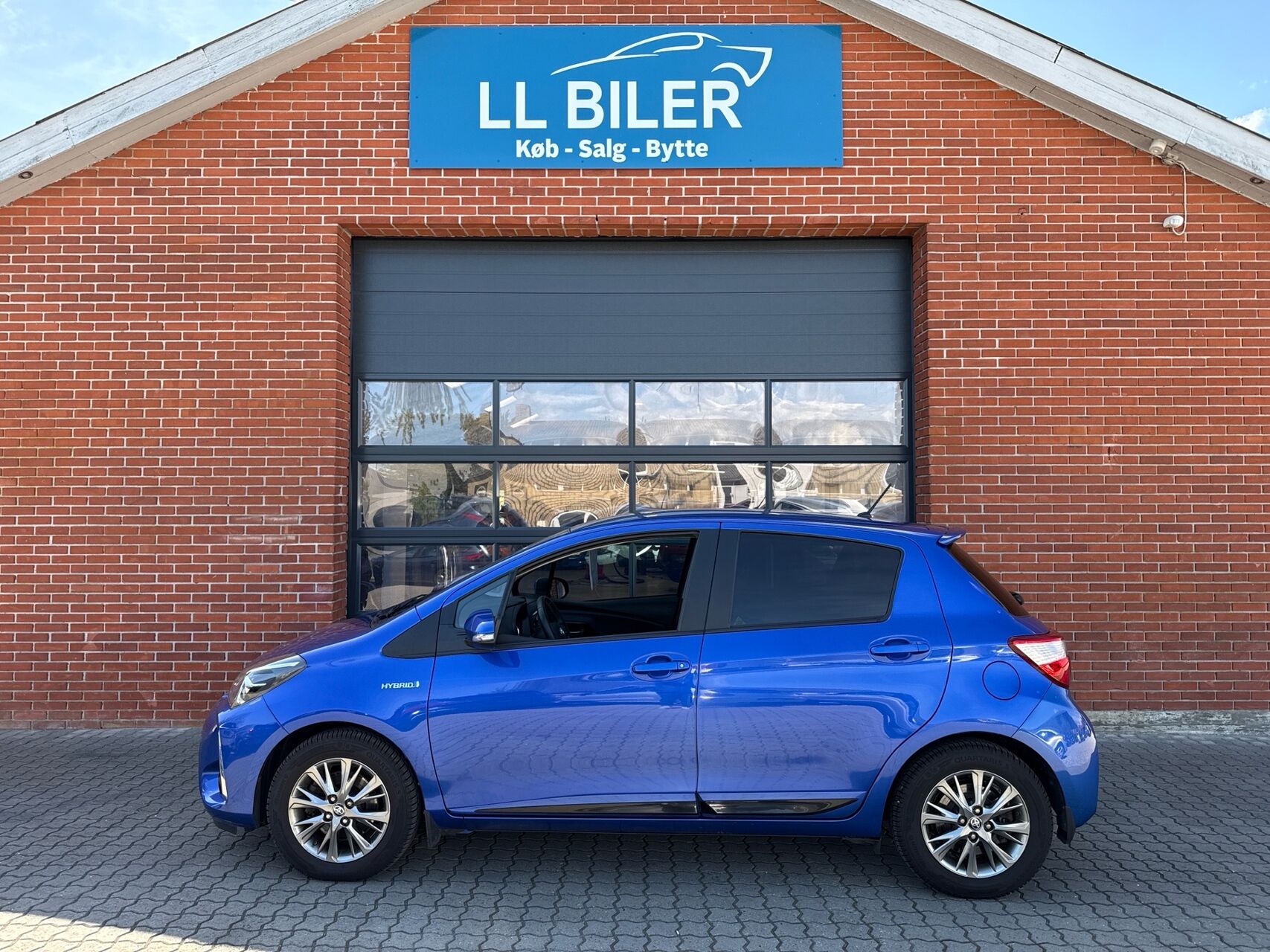 Billede af Toyota Yaris 1,5 Hybrid H2 Exclusive E-CVT 100HK 5d Trinl. Gear