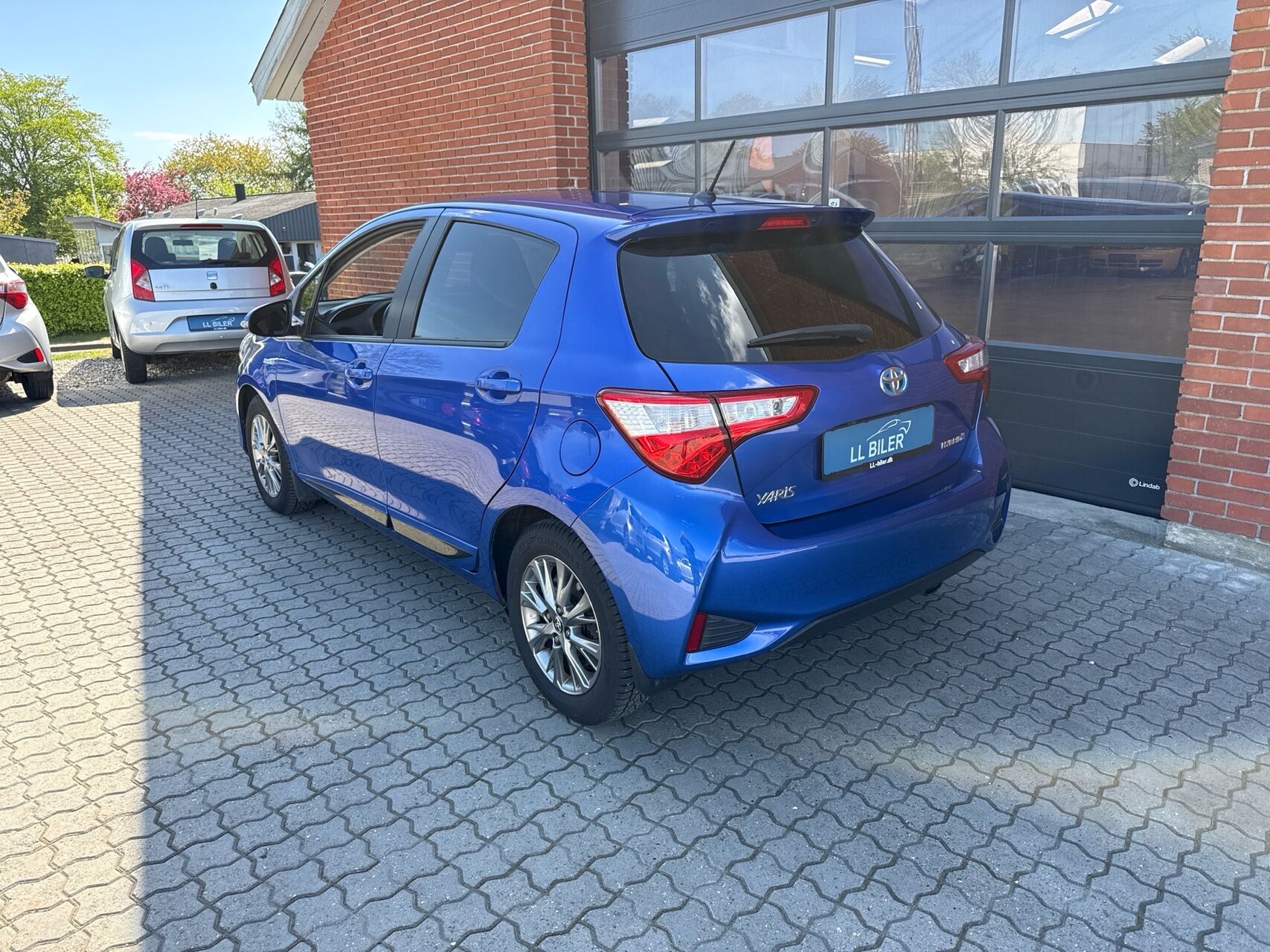 Billede af Toyota Yaris 1,5 Hybrid H2 Exclusive E-CVT 100HK 5d Trinl. Gear