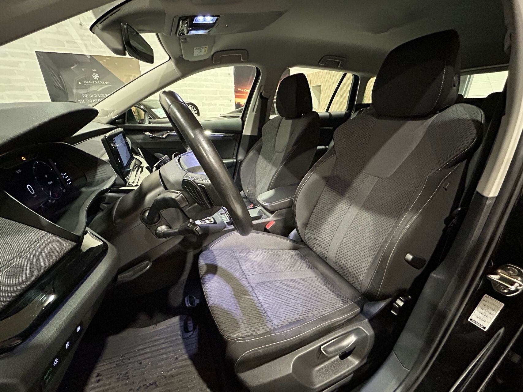 Billede af Skoda Octavia Combi 1,5 eTSI  Mild hybrid Style DSG 150HK Stc 7g Aut.
