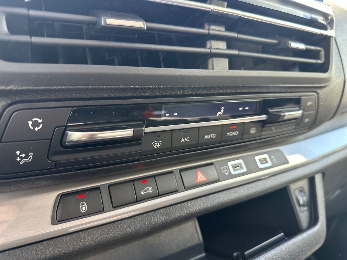 Billede af Peugeot e-Expert L3 EL Premium 136HK Van Aut.