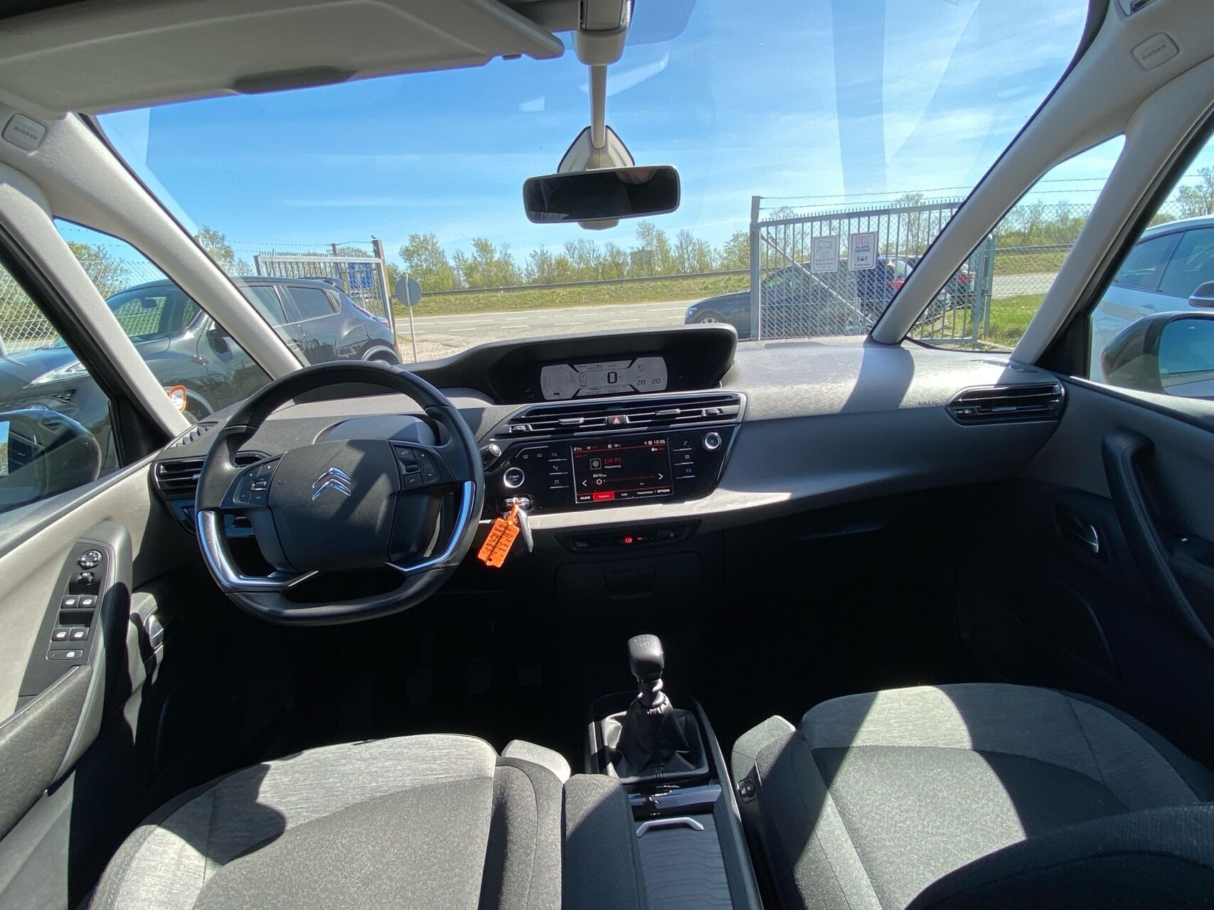 Billede af Citroën Grand C4 SpaceTourer 1,2 PureTech Platinum start/stop 130HK