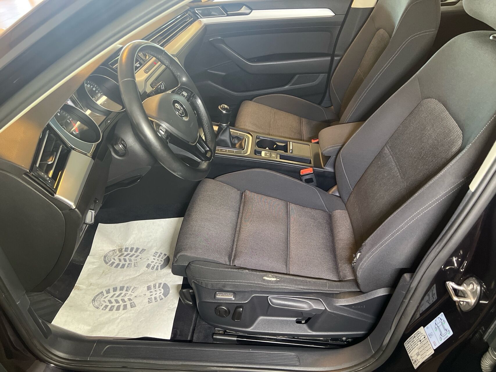 Billede af VW Passat Variant 1,6 TDI Comfortline 120HK Stc 6g