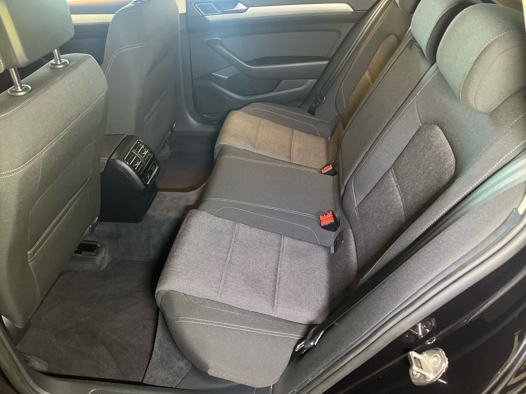 Billede af VW Passat Variant 1,6 TDI Comfortline 120HK Stc 6g