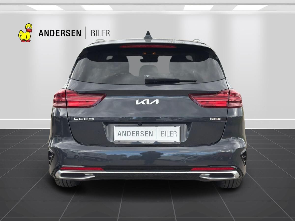 Billede af Kia Ceed SW 1,6 GDI PHEV  Plugin-hybrid Upgrade DCT 141HK Stc 6g Aut.