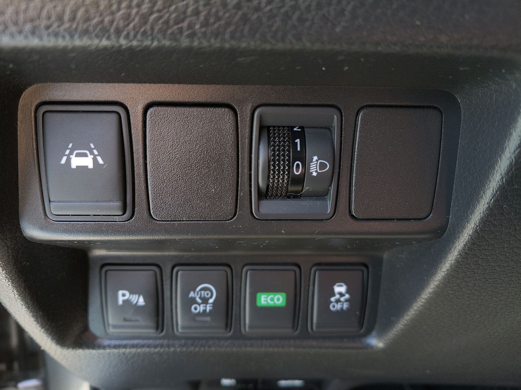 Billede af Nissan Qashqai 1,2 Dig-T Visia 4X2 X-Tronic 115HK 5d 6g Aut.
