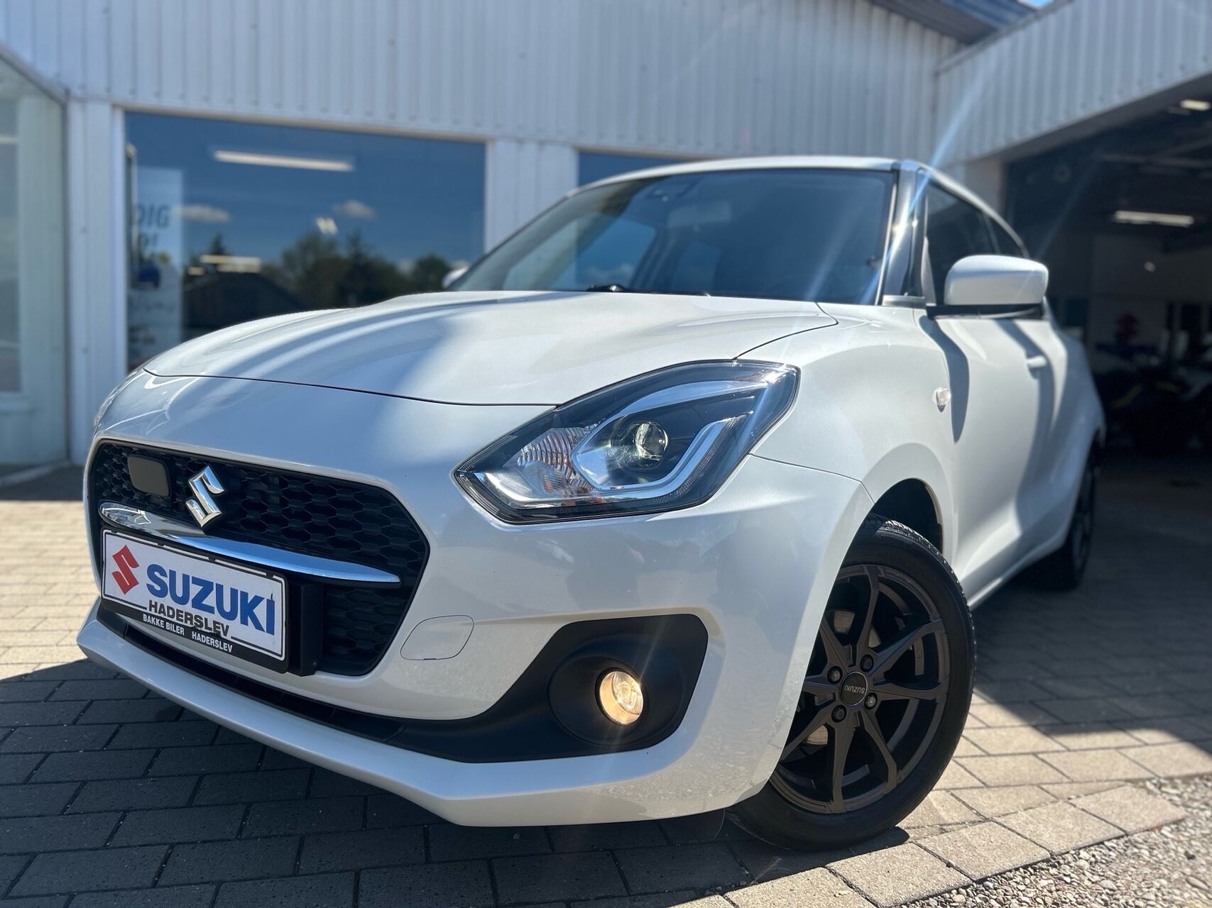 Billede af Suzuki Swift 1,2 Dualjet  Mild hybrid Action AEB 83HK 5d