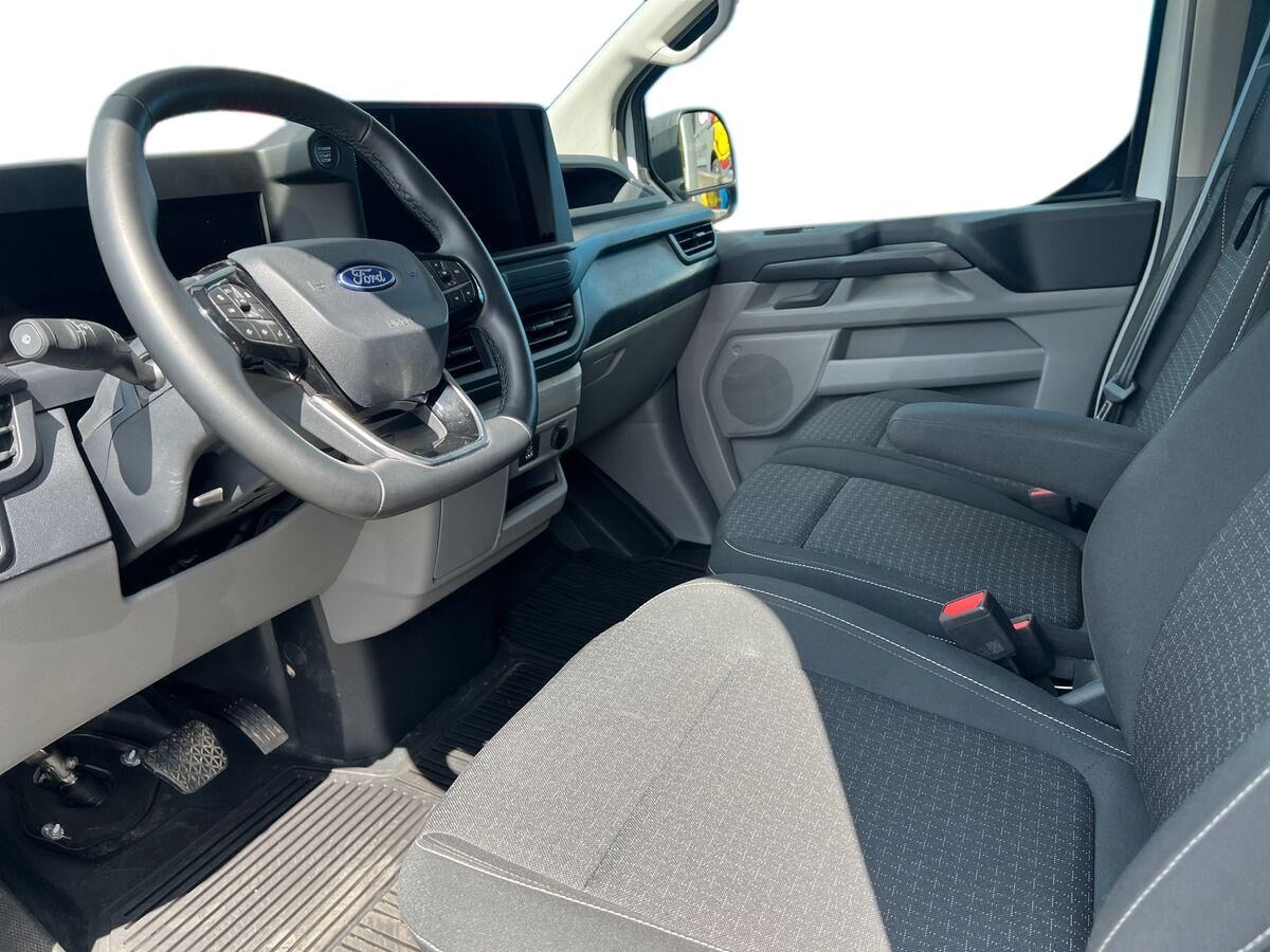 Billede af Ford Transit Custom 320 L2H1 2,5 Plugin-hybrid Trend CVT 233HK Van Trinl. Gear