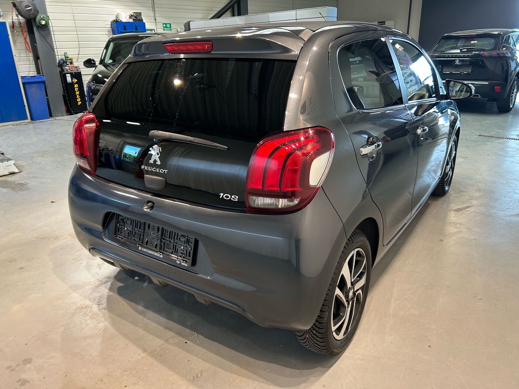 Billede af Peugeot 108 1,0 e-Vti Desire TOP! 69HK 5d
