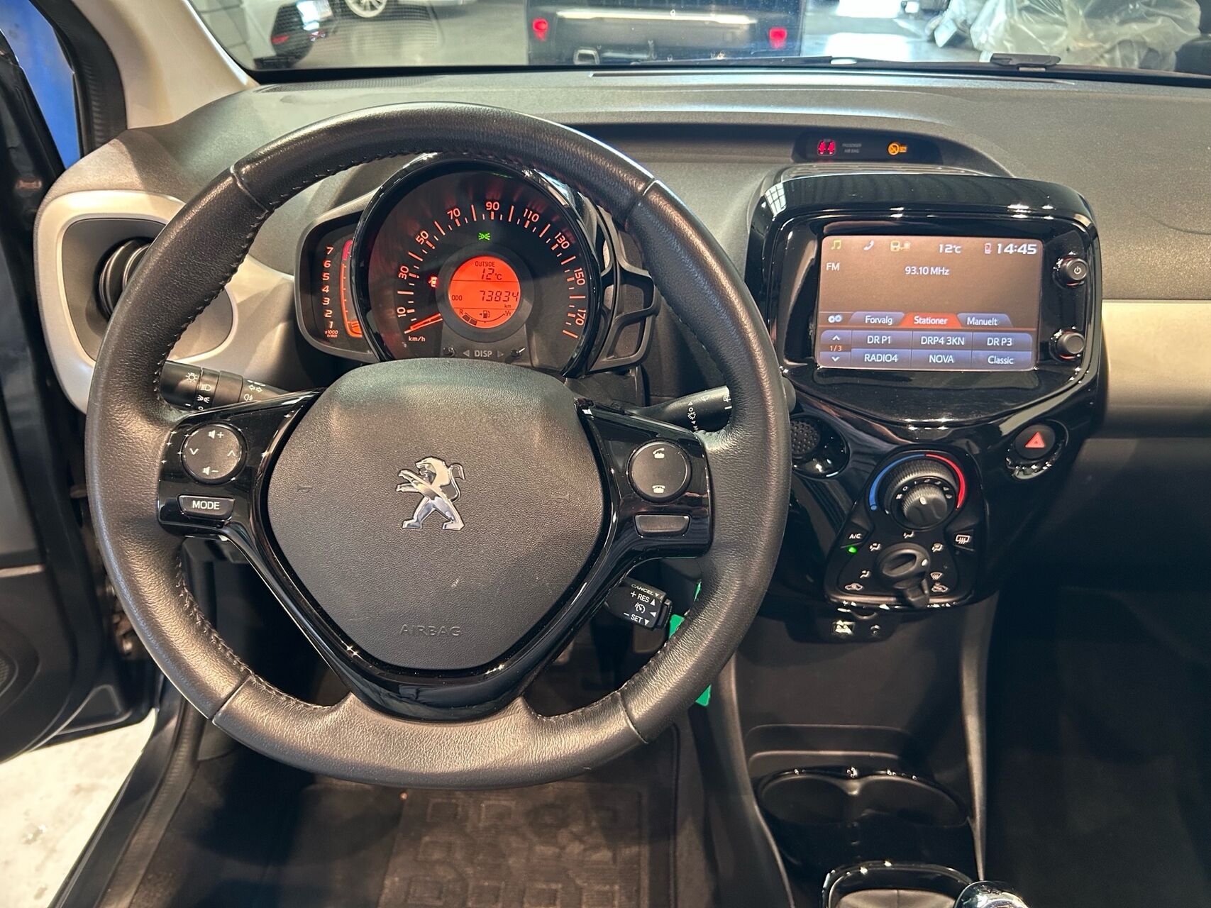 Billede af Peugeot 108 1,0 e-Vti Desire TOP! 69HK 5d