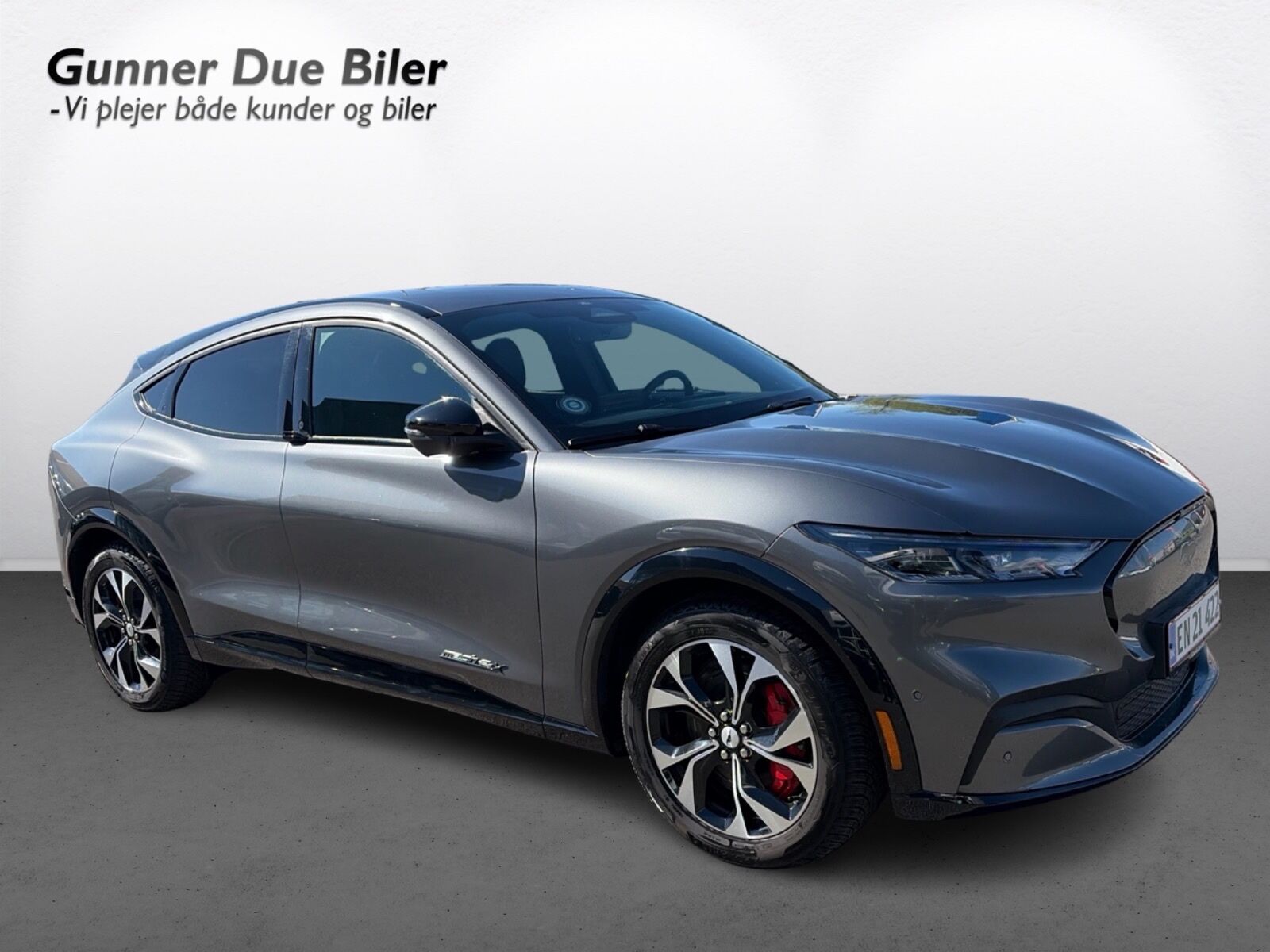 Billede af Ford Mustang Mach-E EL UR Premium AWD 351HK 5d Aut.