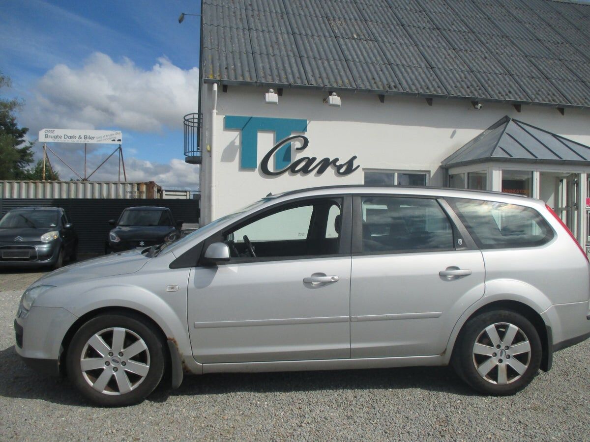 Billede af Ford Focus 1,6 VCT Ghia 115HK Stc