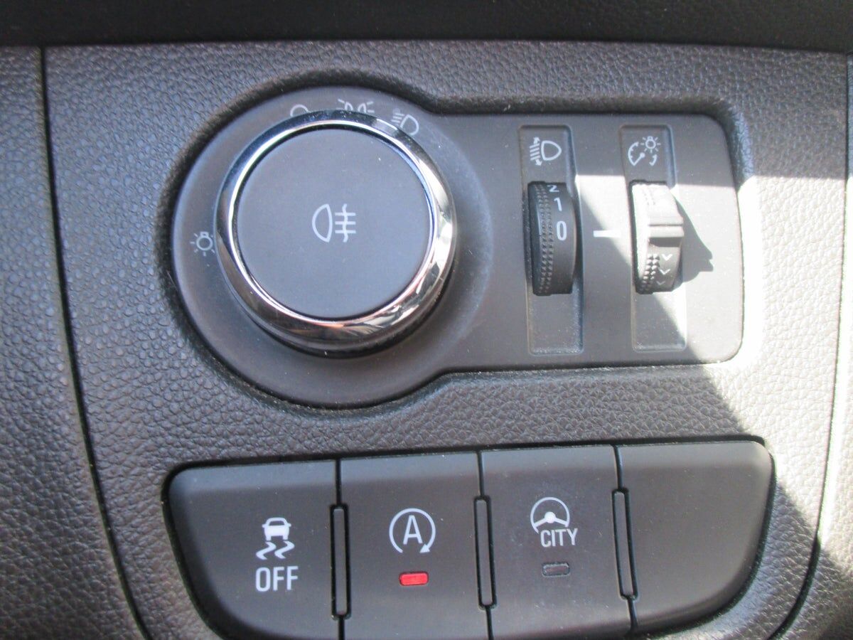 Billede af Opel Karl 1,0 Enjoy 75HK 5d