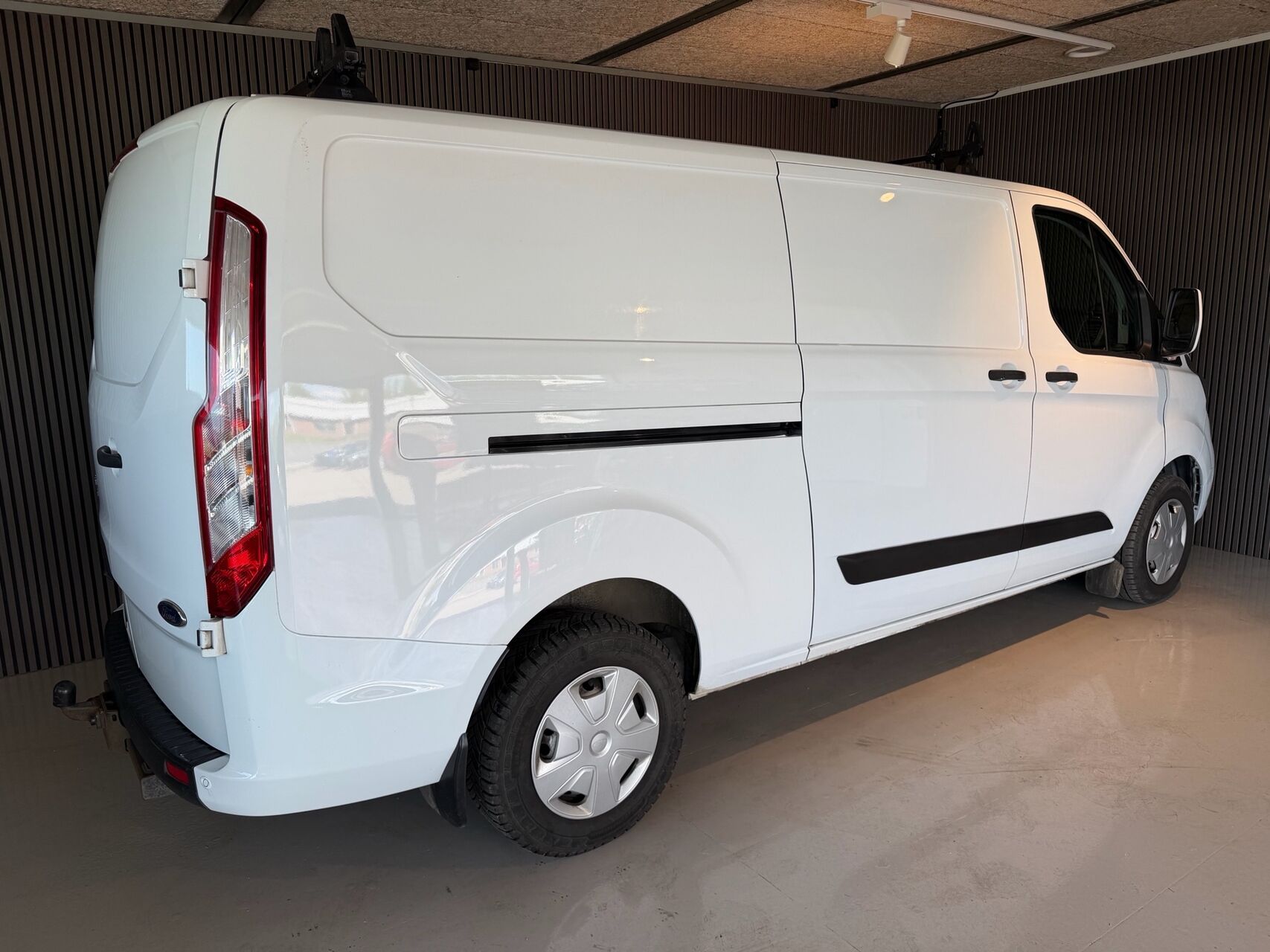 Billede af Ford Transit Custom 300 L2H1 2,0 TDCi Trend 130HK Van 6g