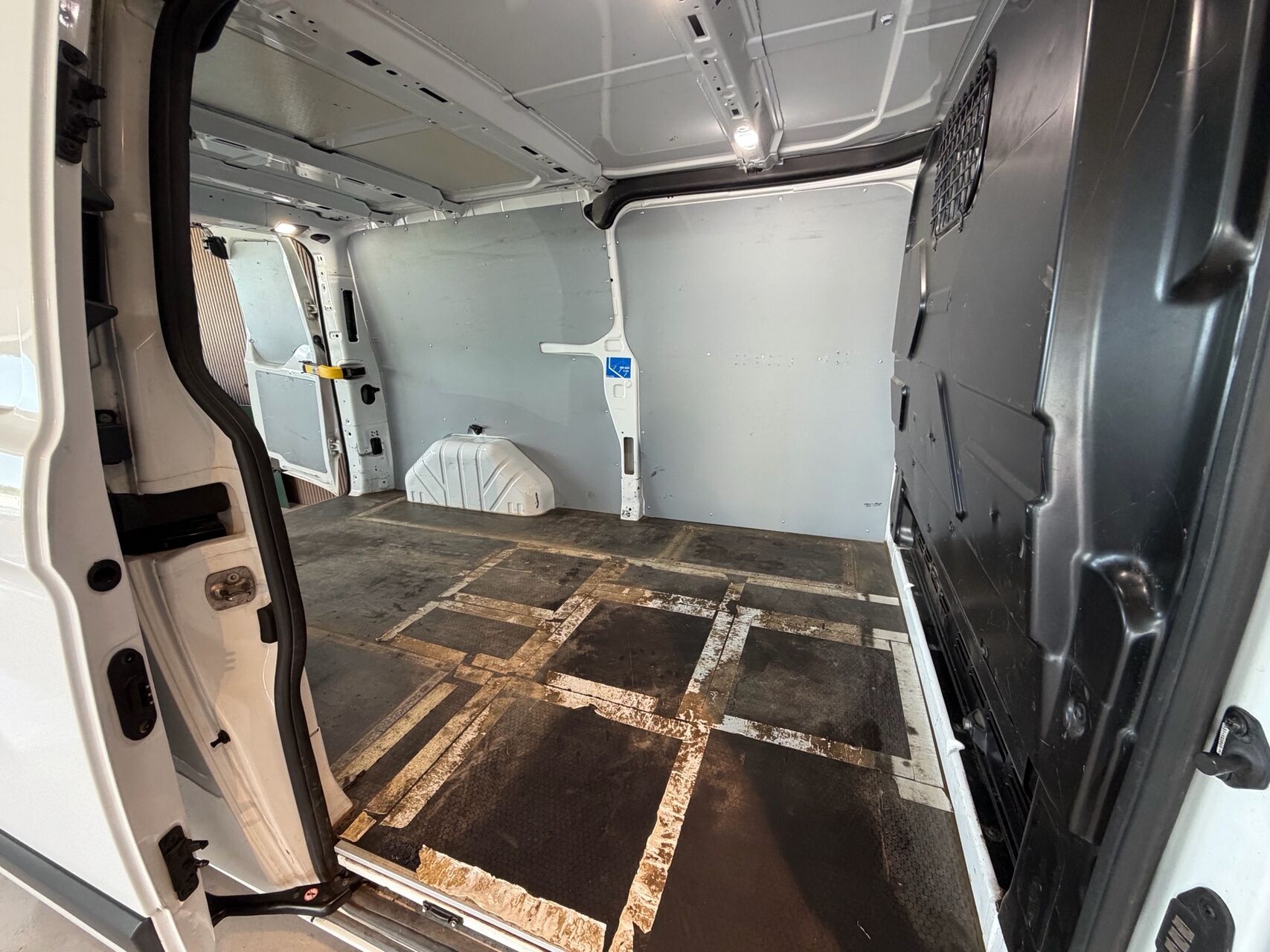 Billede af Ford Transit Custom 300 L2H1 2,0 TDCi Trend 130HK Van 6g
