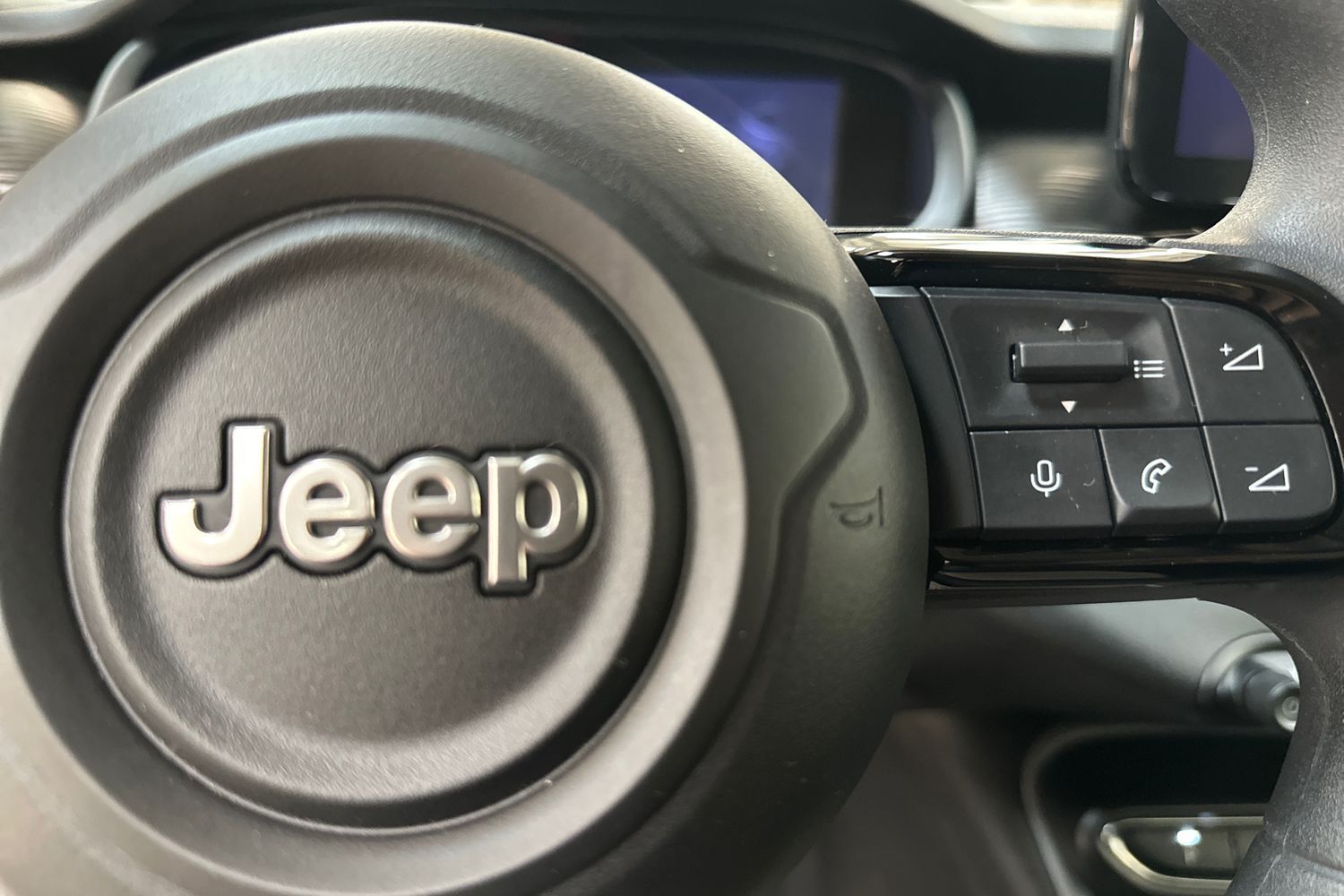 Billede af Jeep Avenger EL Longitude 156HK 5d Aut.