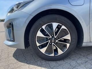 Billede af Kia Ceed SW 1,6 GDI PHEV  Plugin-hybrid Upgrade m/Plus DCT 141HK Stc 6g Aut.