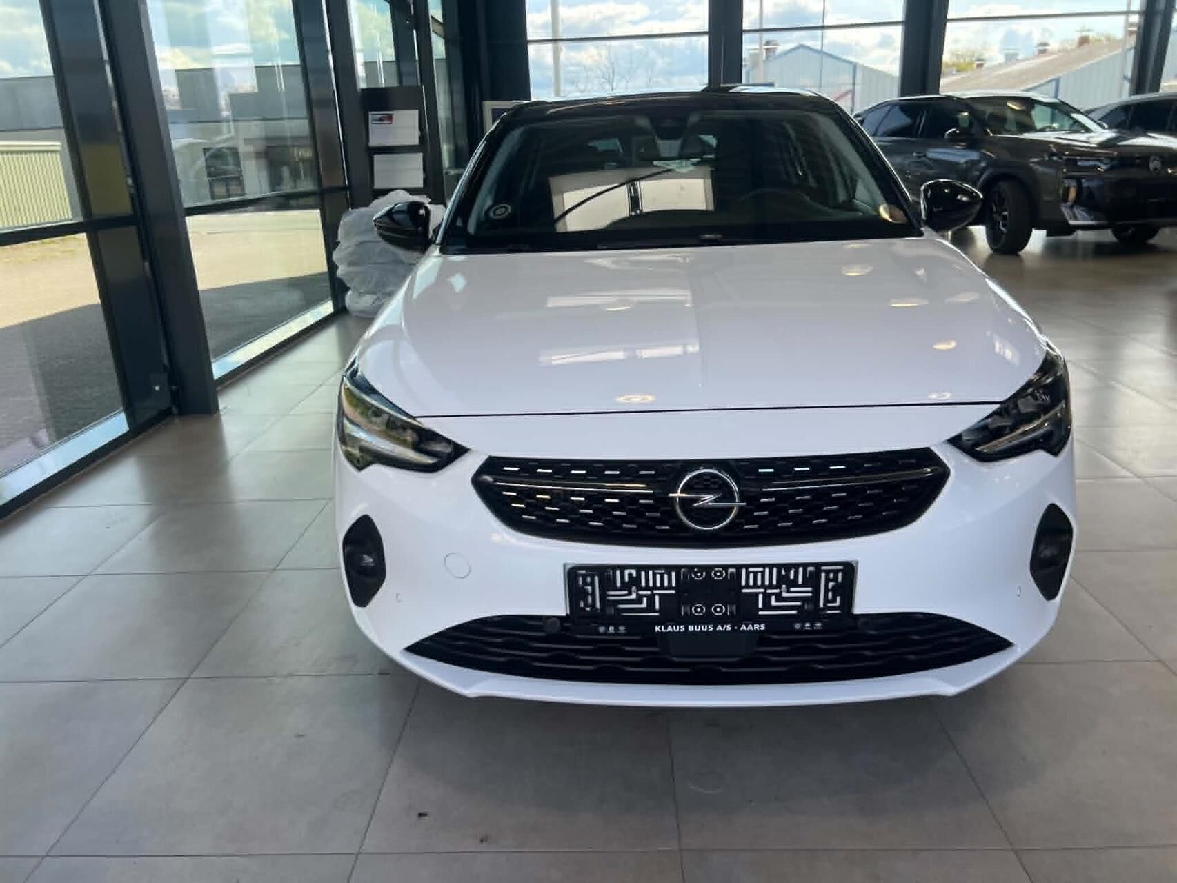Billede af Opel Corsa 1,2 PureTech Sport EAT8 100HK 5d 8g Aut.