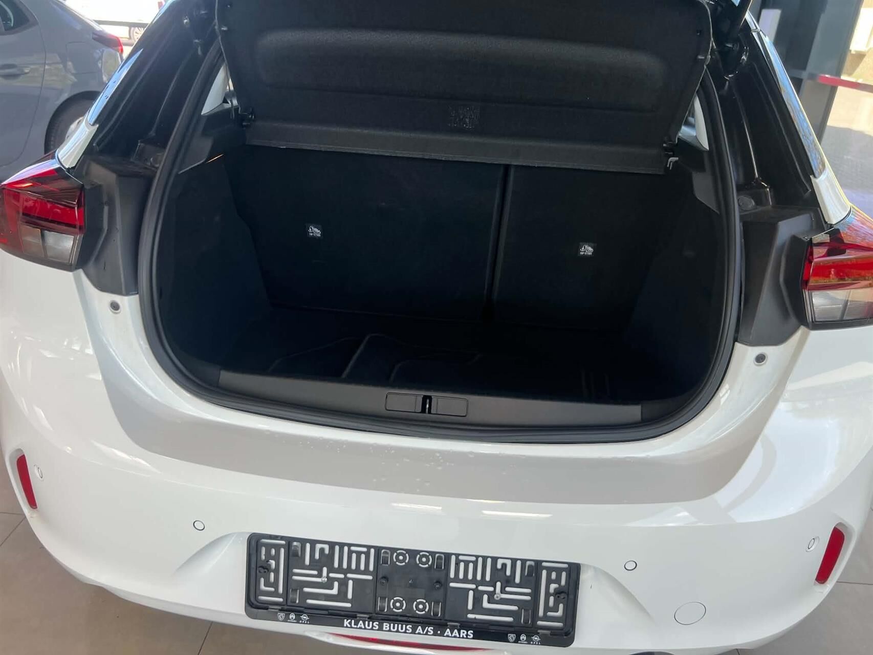 Billede af Opel Corsa 1,2 PureTech Sport EAT8 100HK 5d 8g Aut.