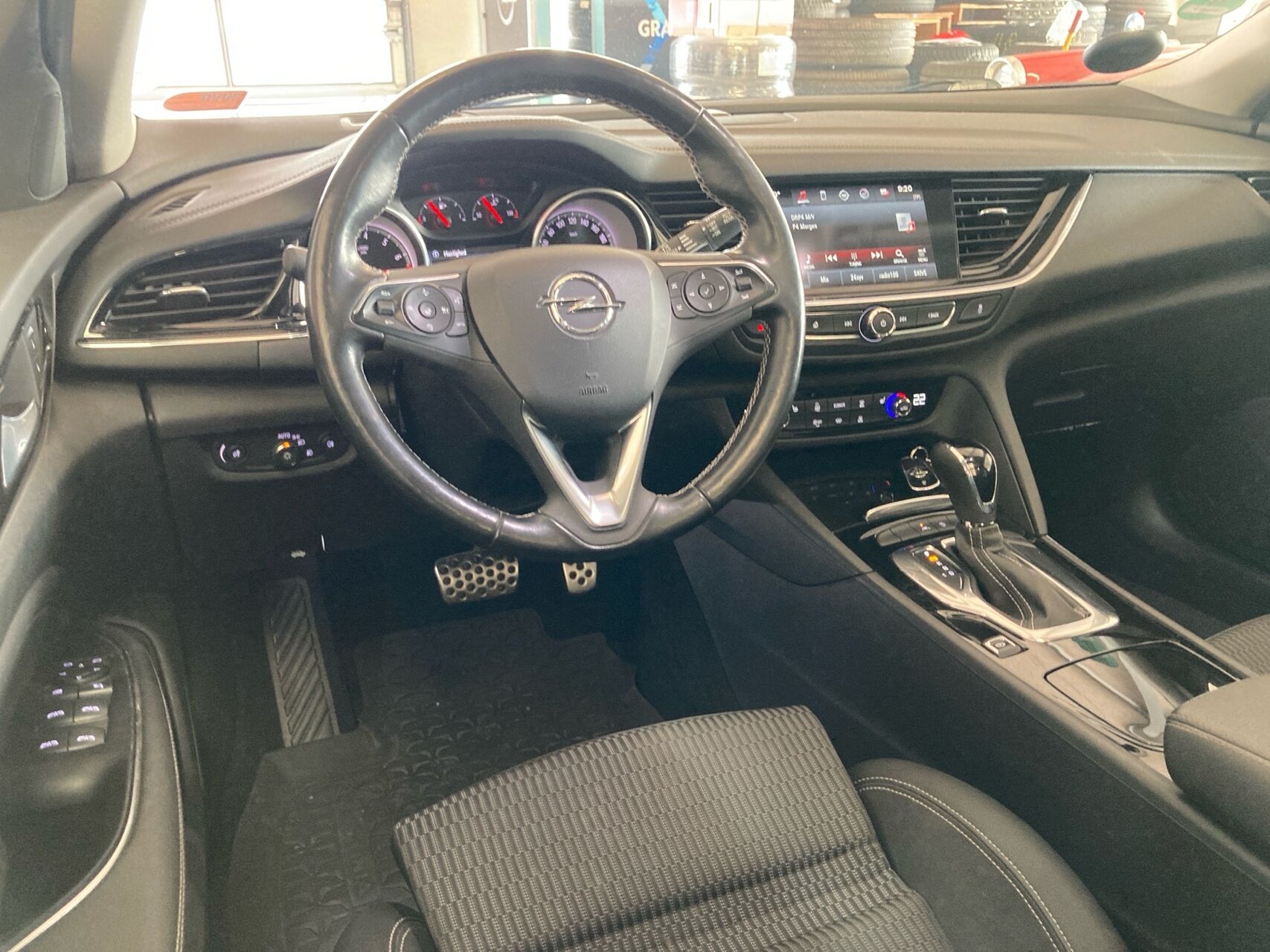 Billede af Opel Insignia Sports Tourer 1,5 Turbo Dynamic Start/Stop 165HK Stc 6g Aut.