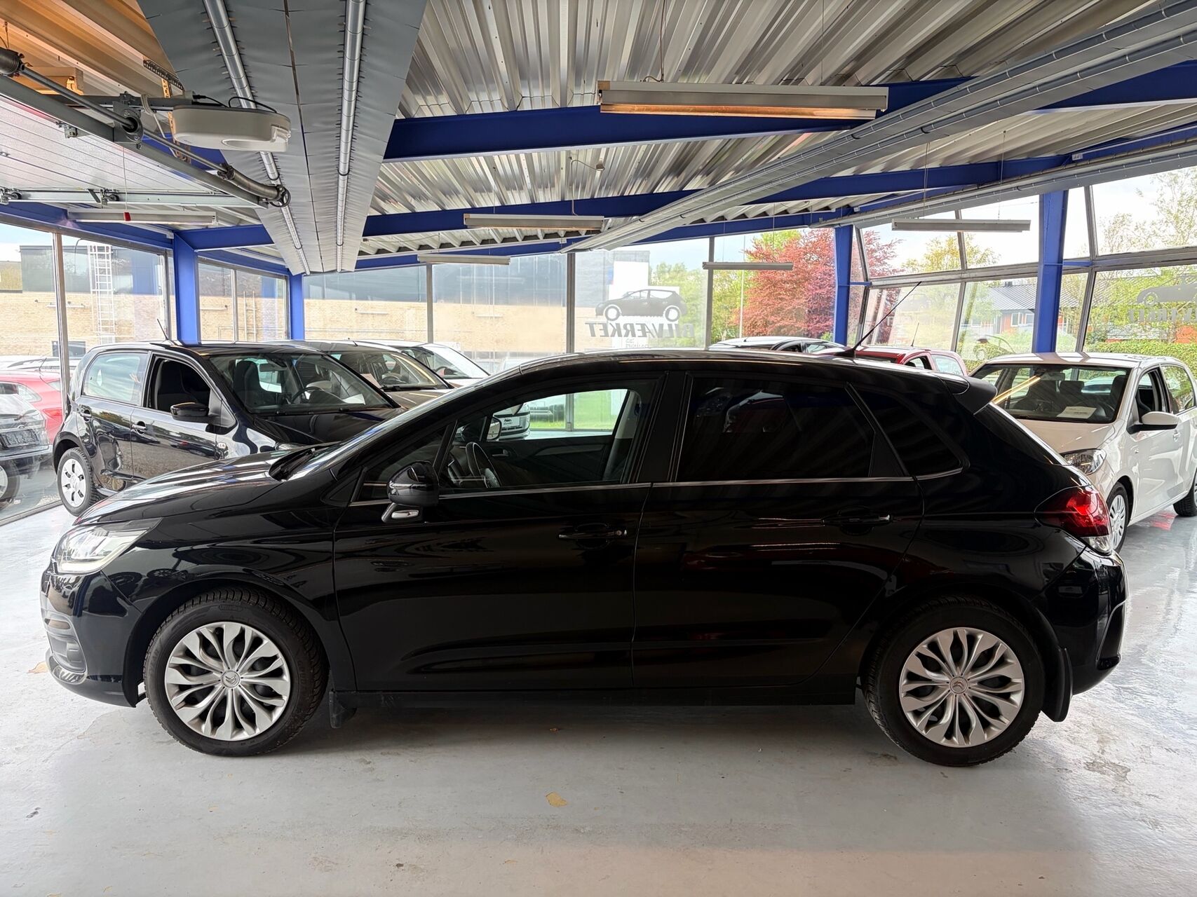 Billede af Citroën C4 1,6 Blue HDi Feel start/stop 120HK 5d 6g