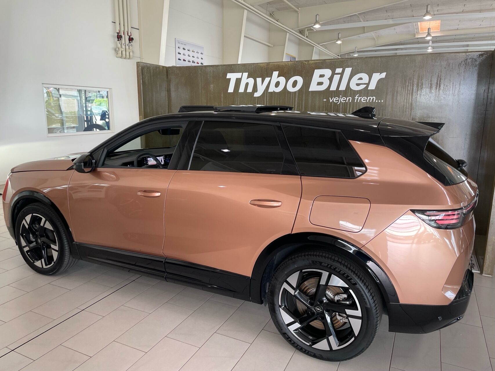 Billede af Opel Grandland EL GS Sky 213HK 5d Aut.