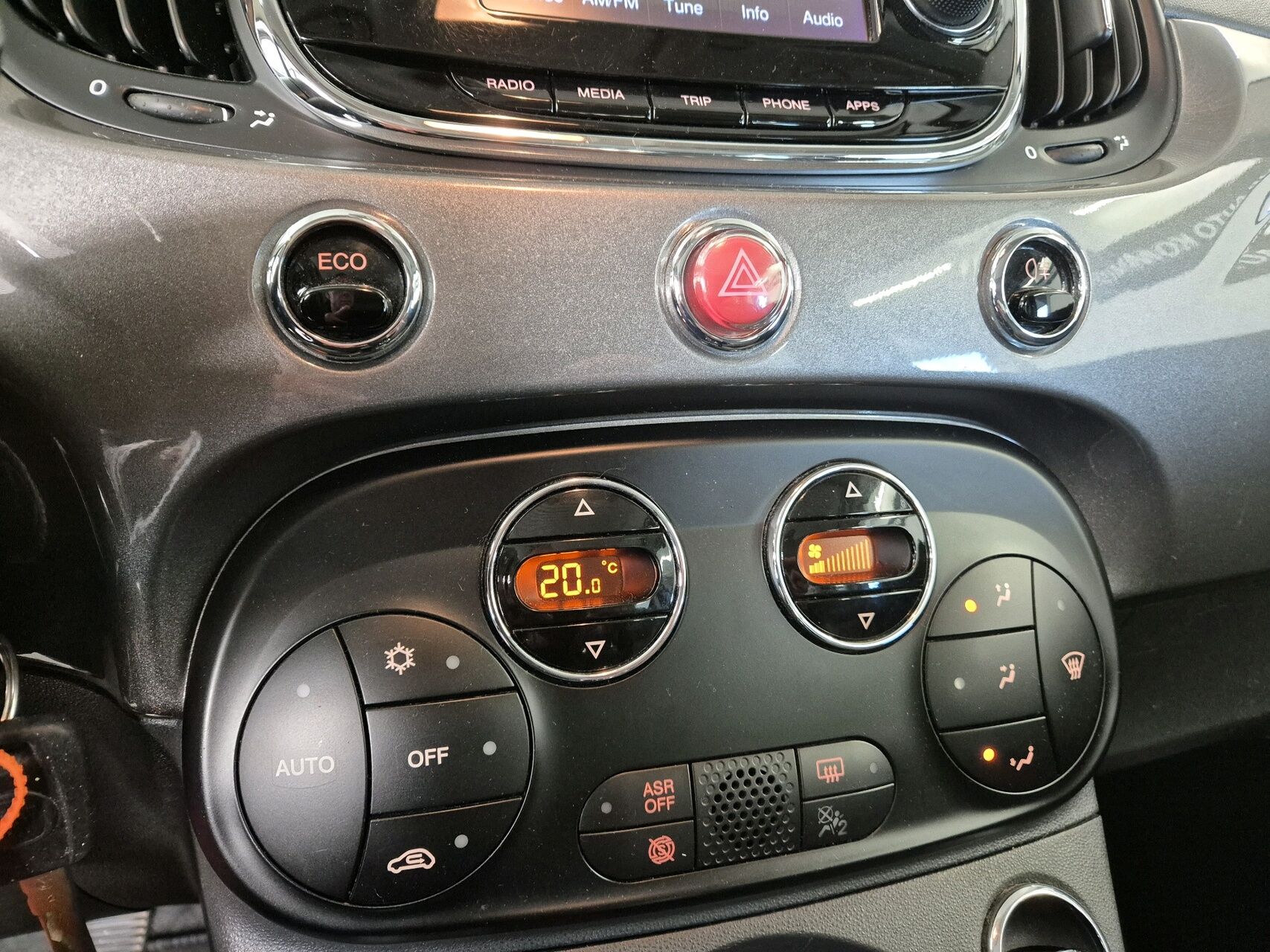 Billede af Fiat 500 0,9 TwinAir Turbo Lounge 80HK 3d