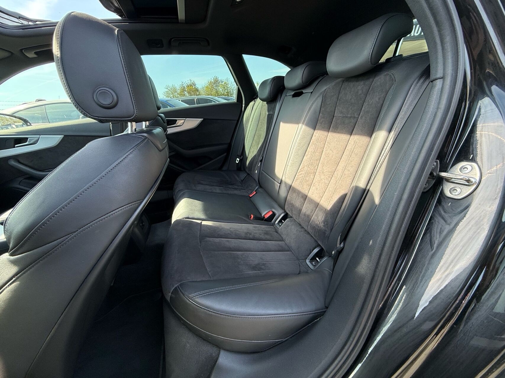 Billede af Audi A4 Avant 3,0 TDI S-Line S Tronic 218HK Stc Aut. 