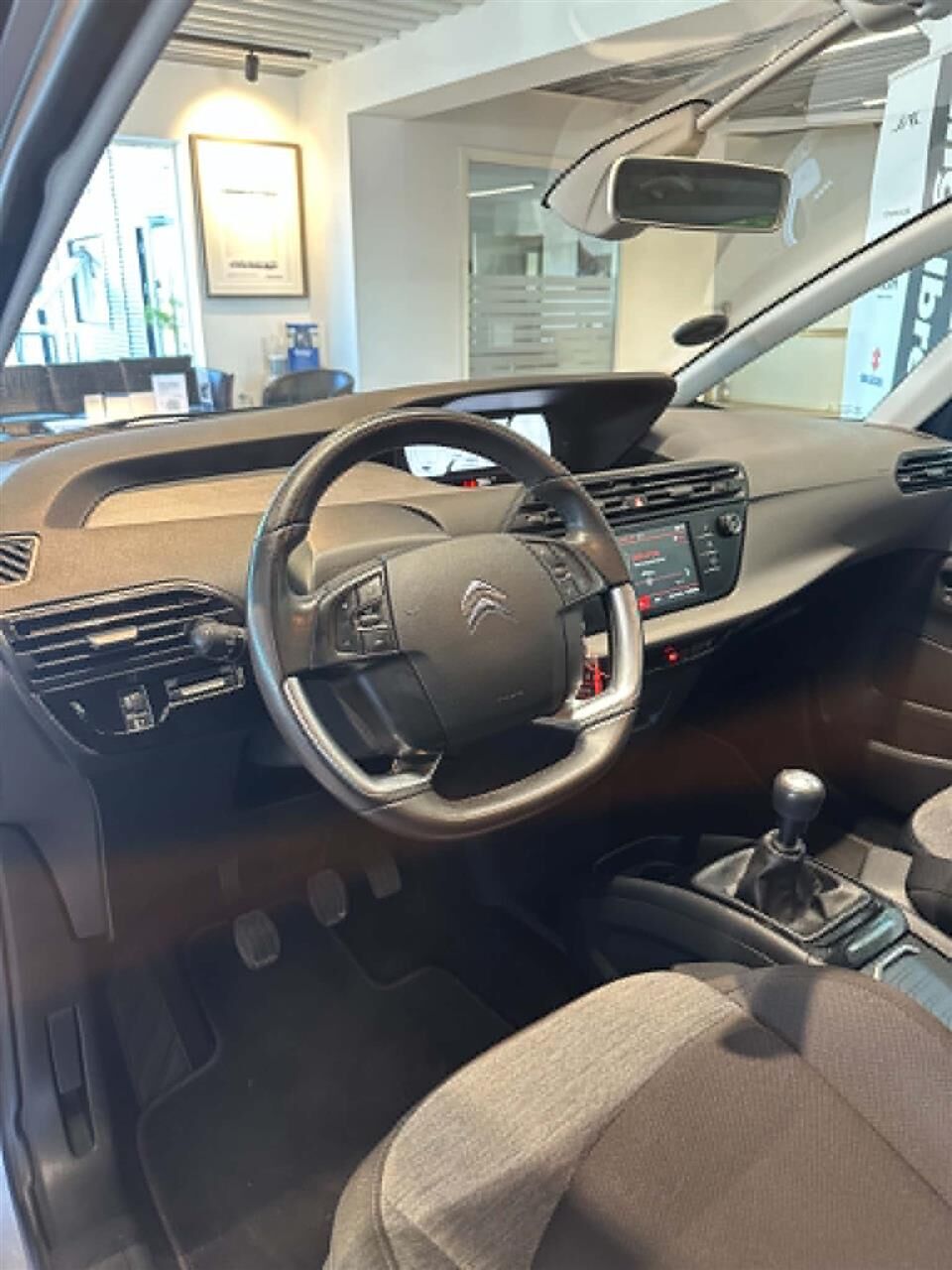 Billede af Citroën Grand C4 Picasso 1,6 Blue HDi Iconic Limited start/stop 120HK