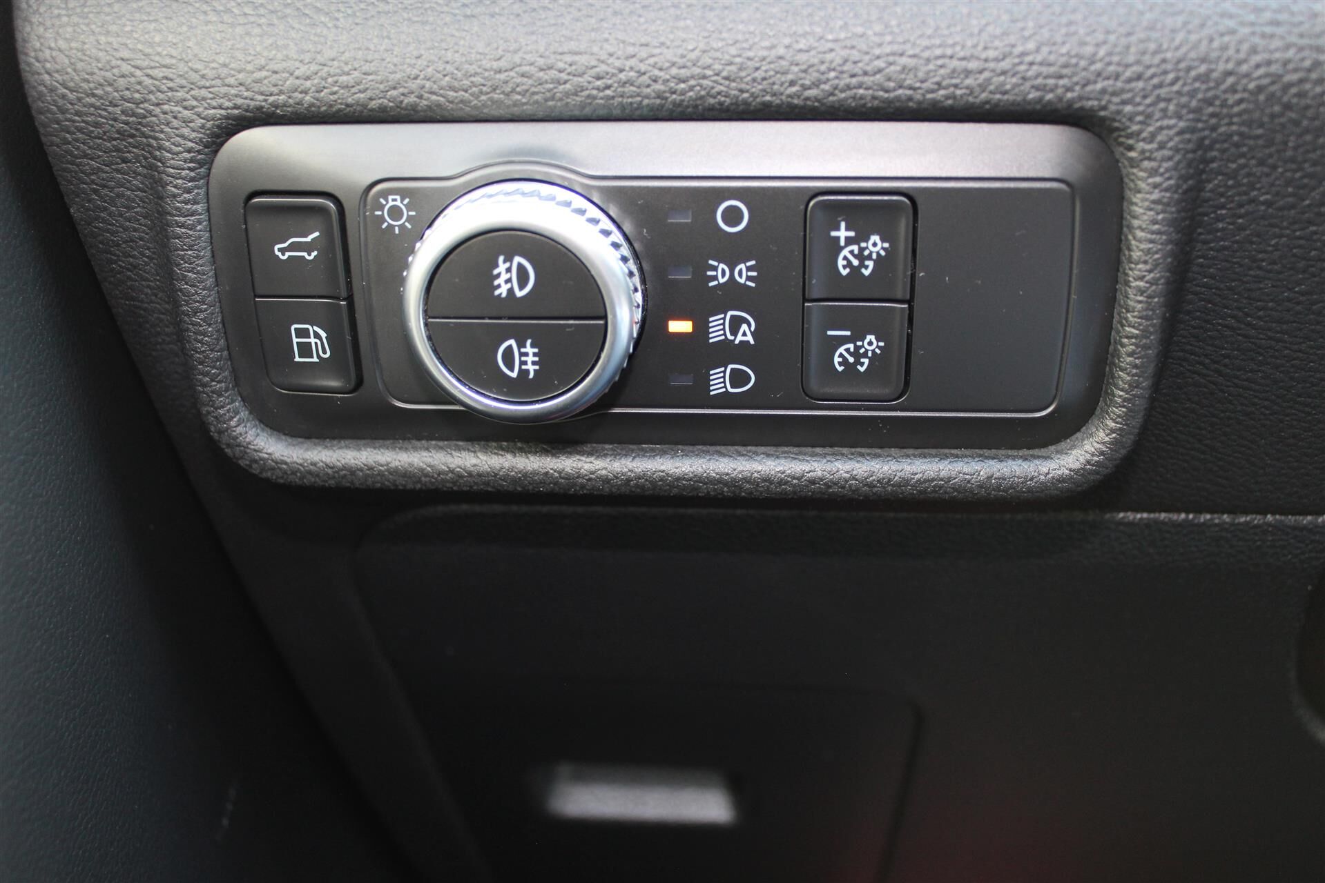 Billede af Ford Explorer 3,0 EcoBoost  Plugin-hybrid ST-Line 4WD 457HK 5d 10g Aut.