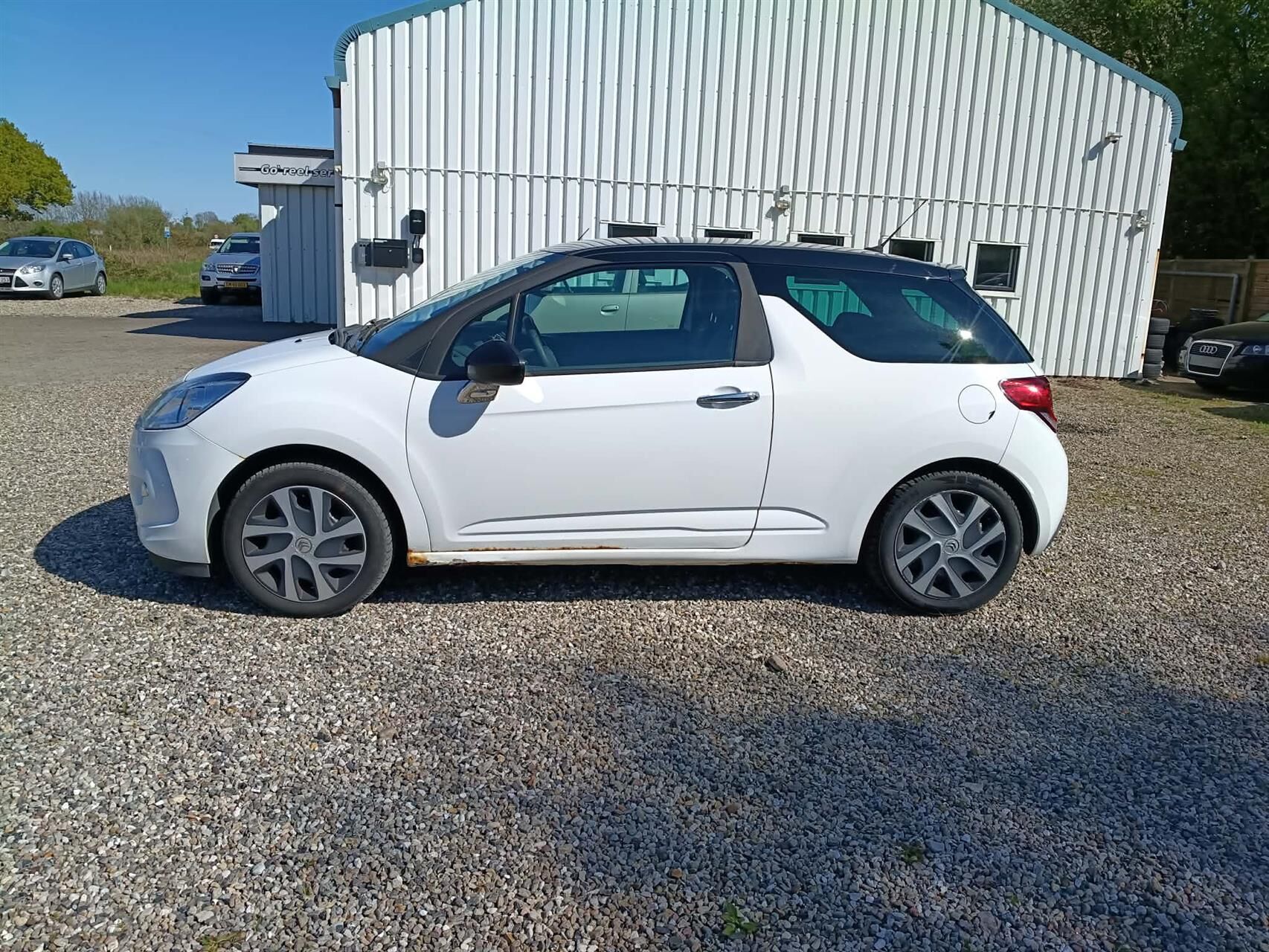 Billede af Citroën DS3 1,6 HDi FAP Dstyle 92HK 3d