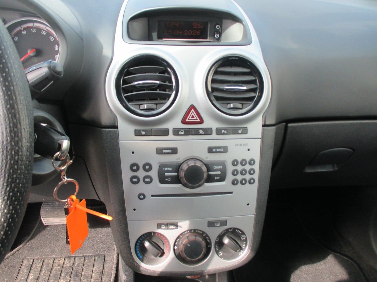 Billede af Opel Corsa 1,2 Twinport Essentia Easytronic 80HK 5d Aut.
