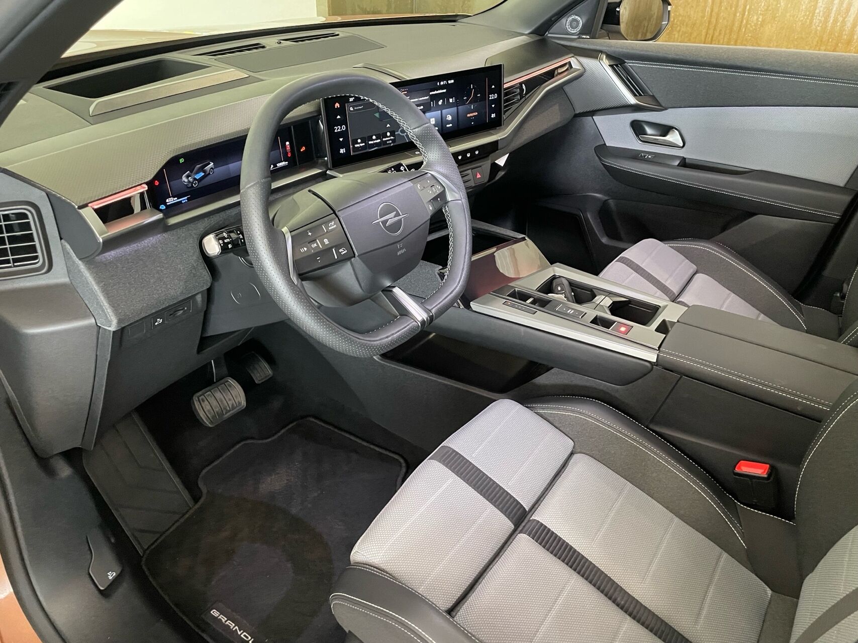 Billede af Opel Grandland EL GS Sky 213HK 5d Aut.