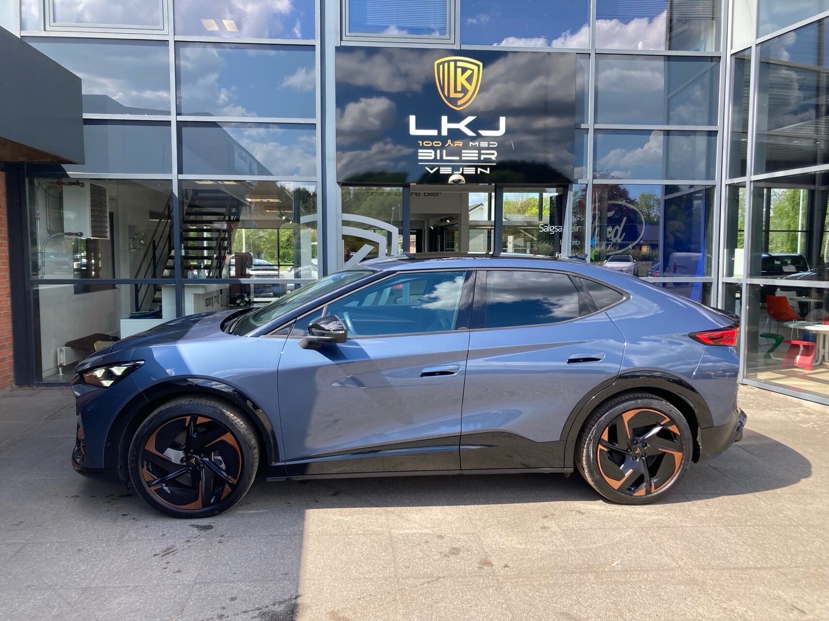 Billede af Cupra Tavascan EL VZ Adrenaline 4X4 340HK 5d Aut.