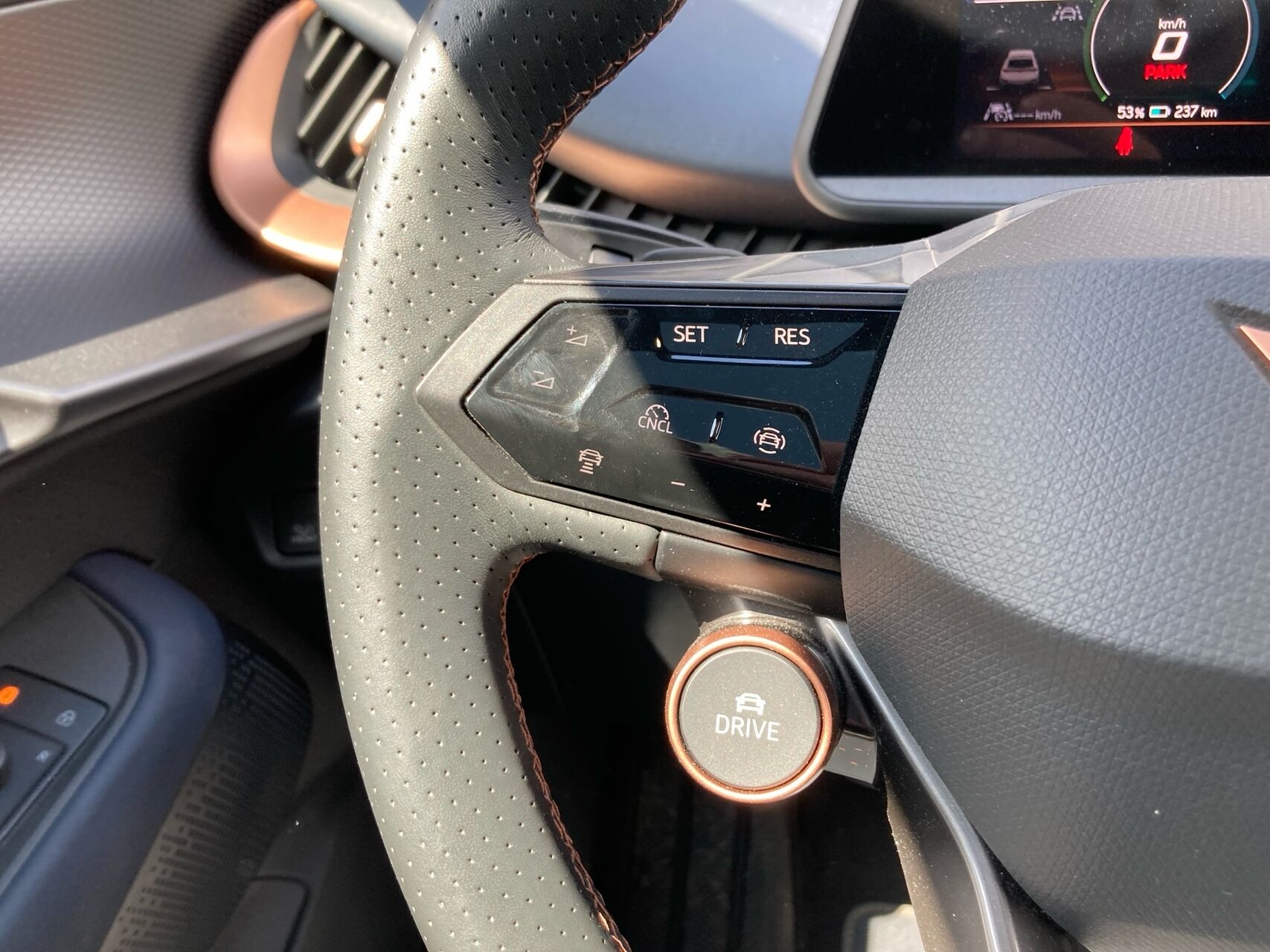 Billede af Cupra Tavascan EL VZ Adrenaline 4X4 340HK 5d Aut.