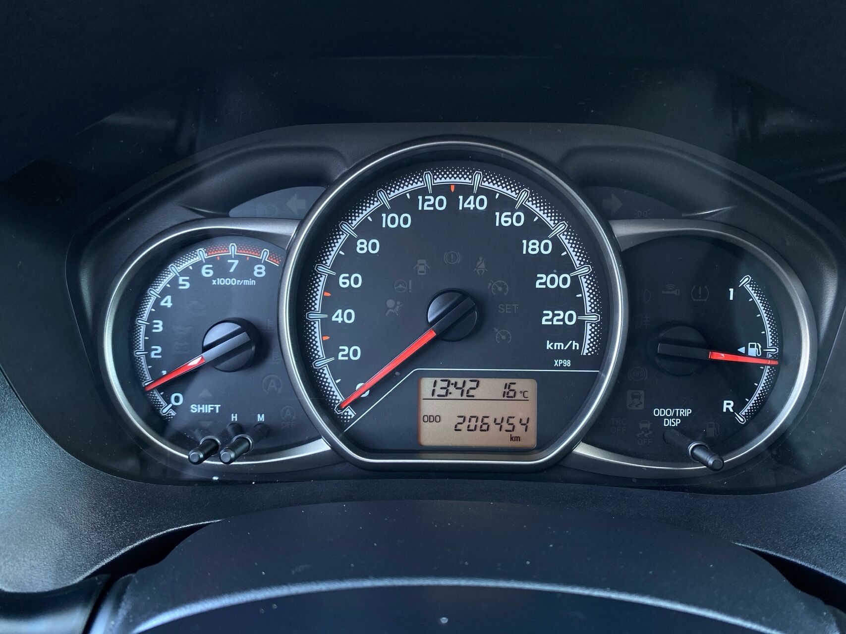 Billede af Toyota Yaris 1,3 VVT-I T2 Premium 100HK 5d 6g