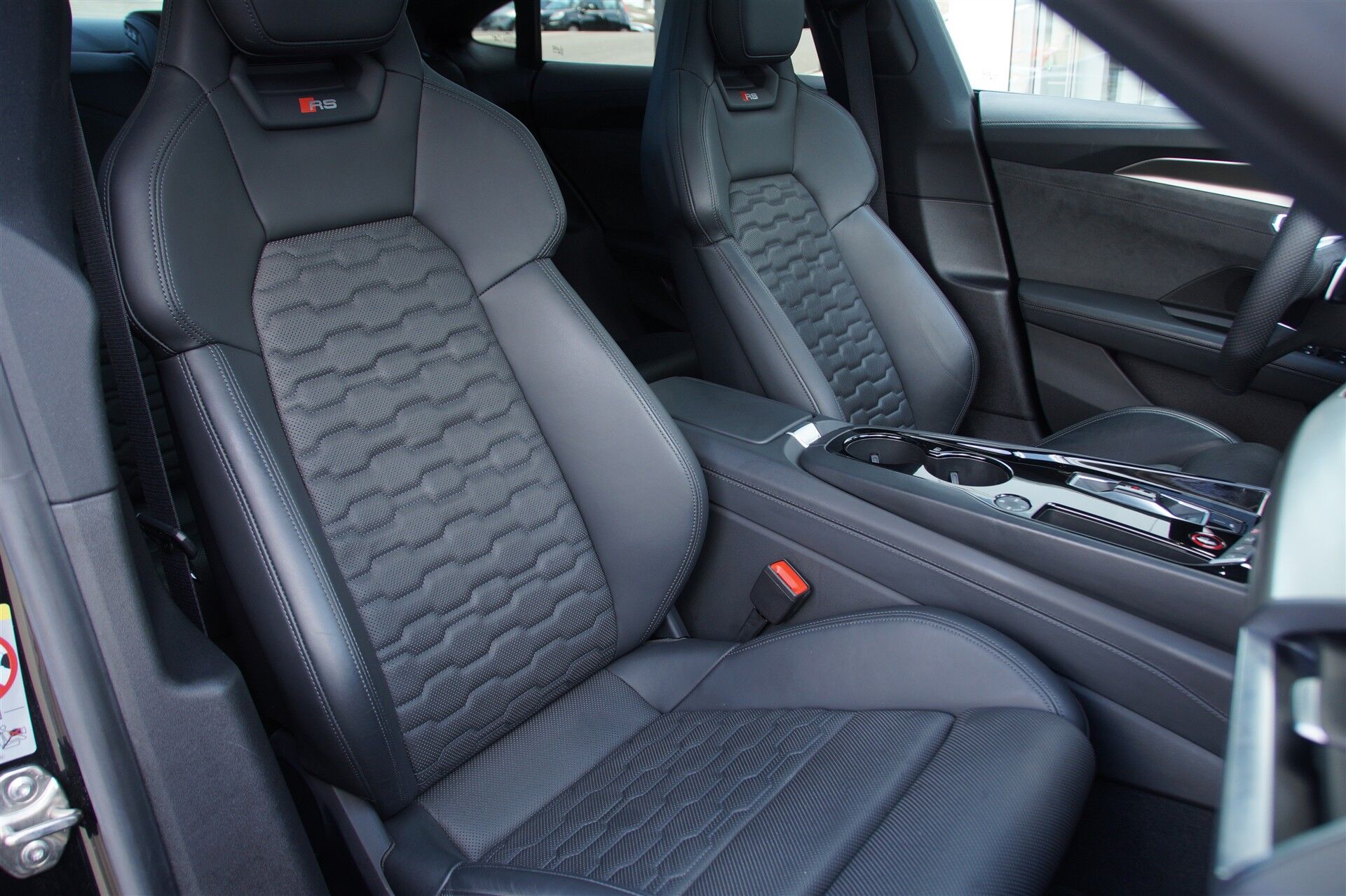 Billede af Audi RS E-tron GT EL Quattro 598HK 4d Aut.